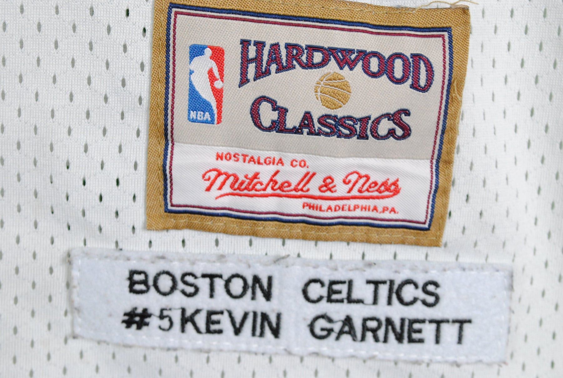 NBA Celtics Boston Garnett Jersey Medium / Large Size US M / EU 48-50 / 2 - 5 Thumbnail