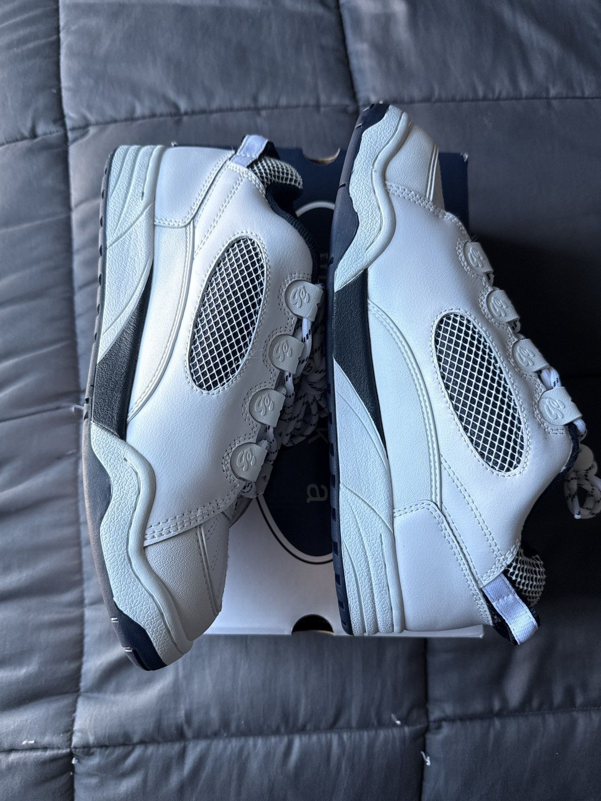 eS éS Muska “White & Navy” Size US 11.5 / EU 44-45 - 5 Thumbnail