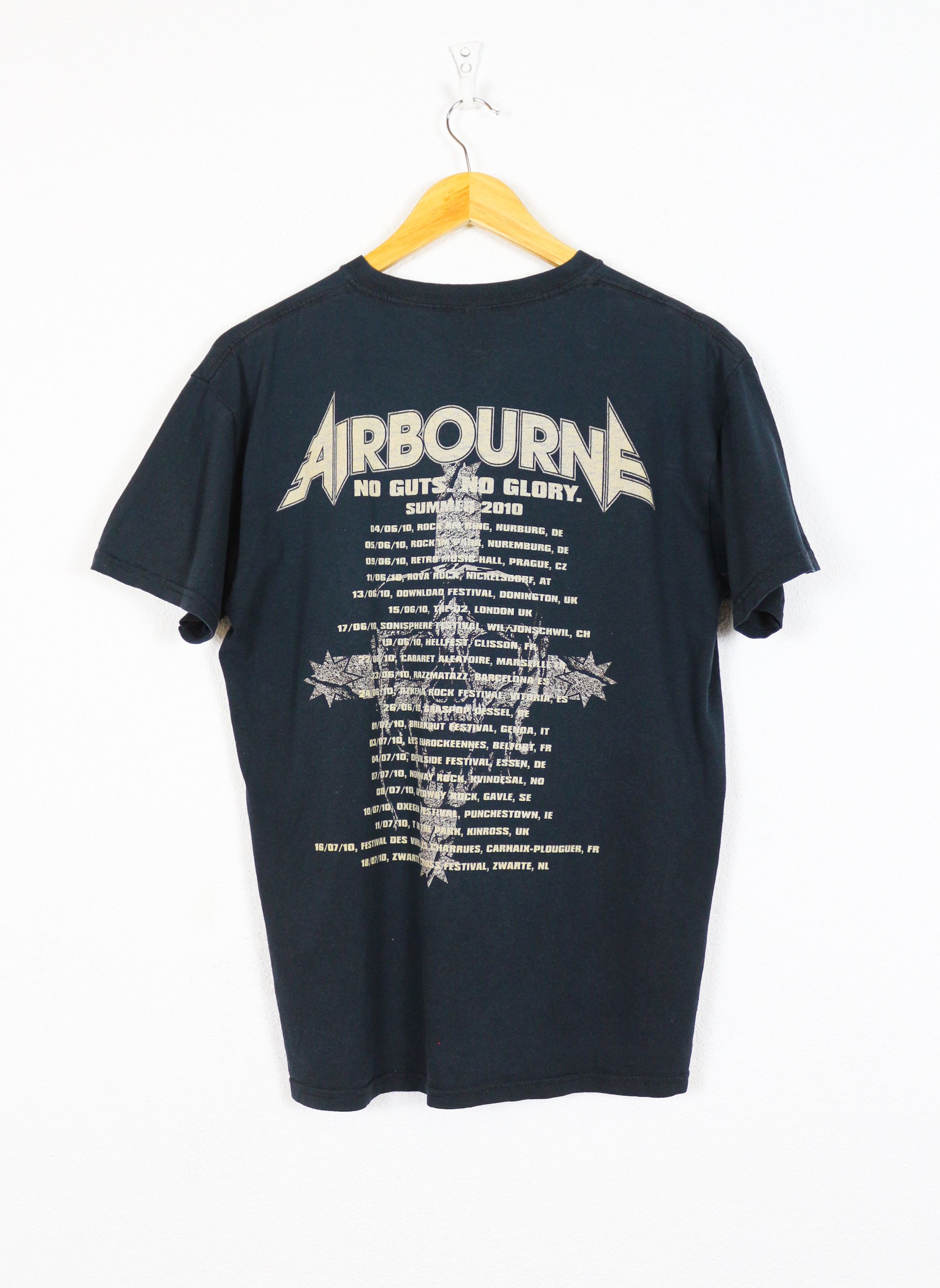 Band Tees Airbourne No Guts No Glory Tour Merch Graphic Tee Shirt Y2K Size US M / EU 48-50 / 2 - 5 Thumbnail