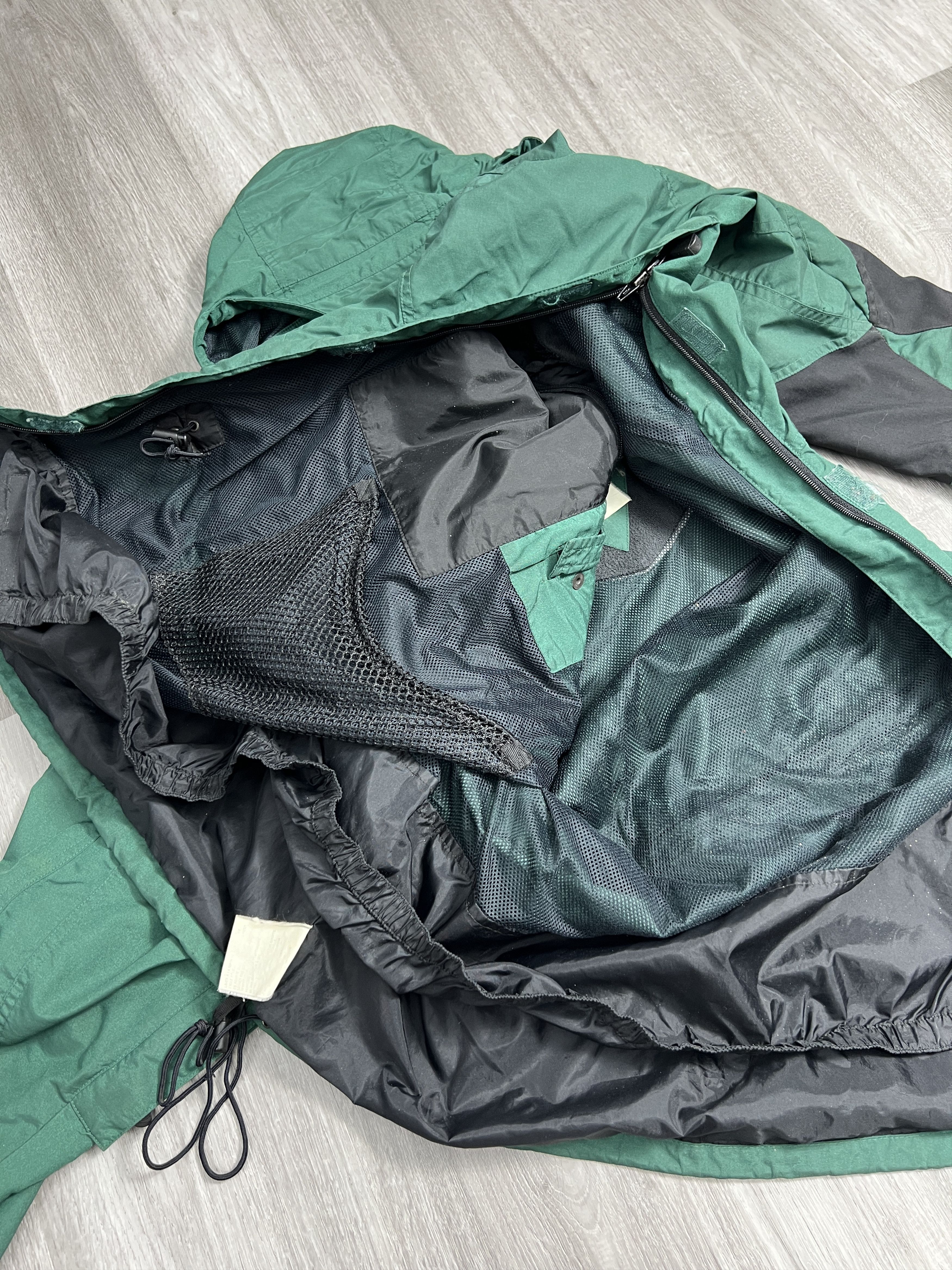 The North Face Vintage The North Face Anorak Jacket JK474 Size US L / EU 52-54 / 3 - 13 Thumbnail