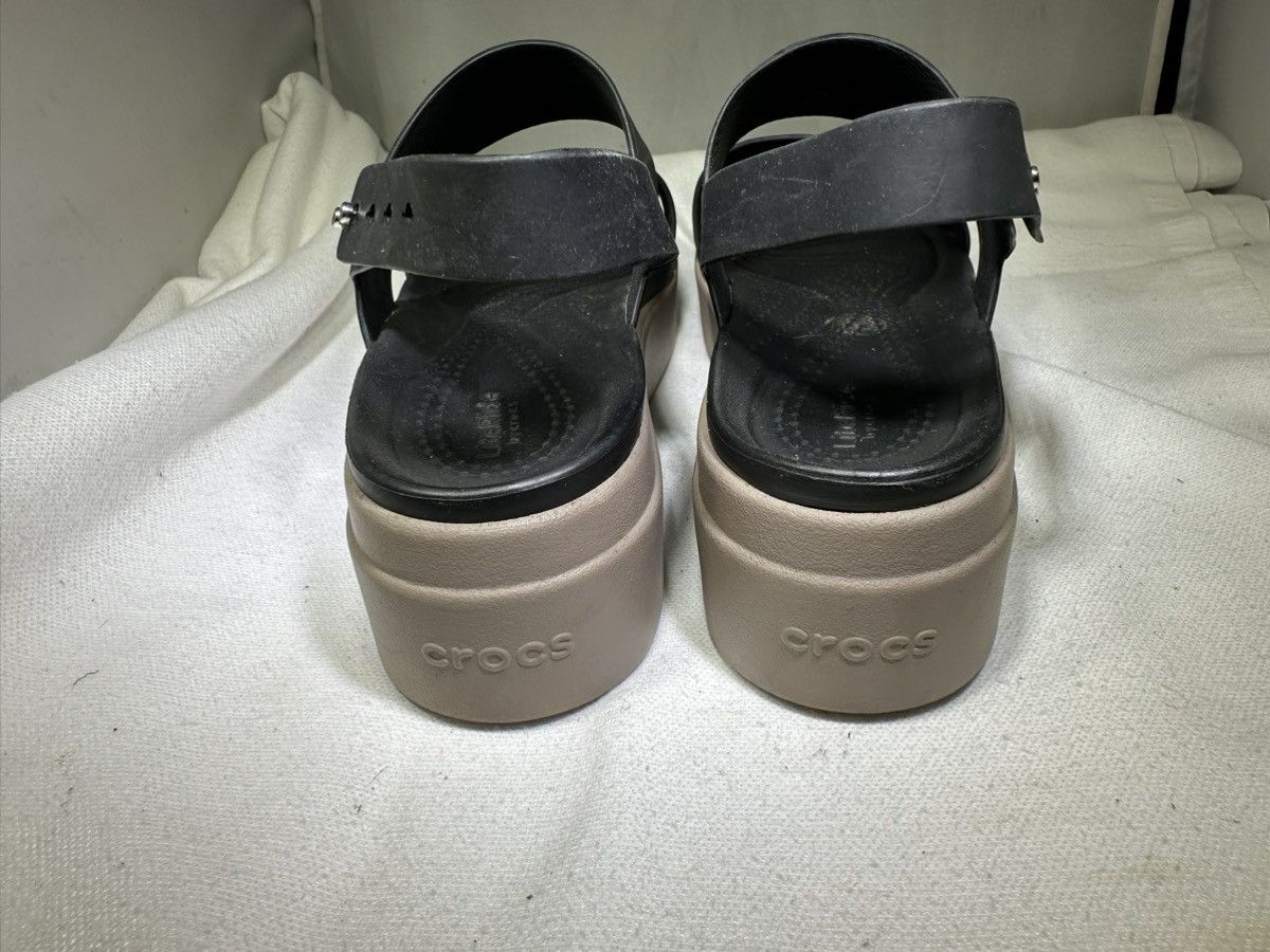 Crocs Crocs Brooklyn Low Wedge Sandals Black Comfort Women's 7 Size US 7 / IT 37 - 4 Thumbnail