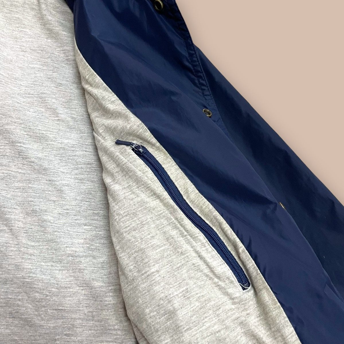 Nike OG 2000's Nike Navy Nylon Jacket Size US S / EU 44-46 / 1 - 12 Thumbnail