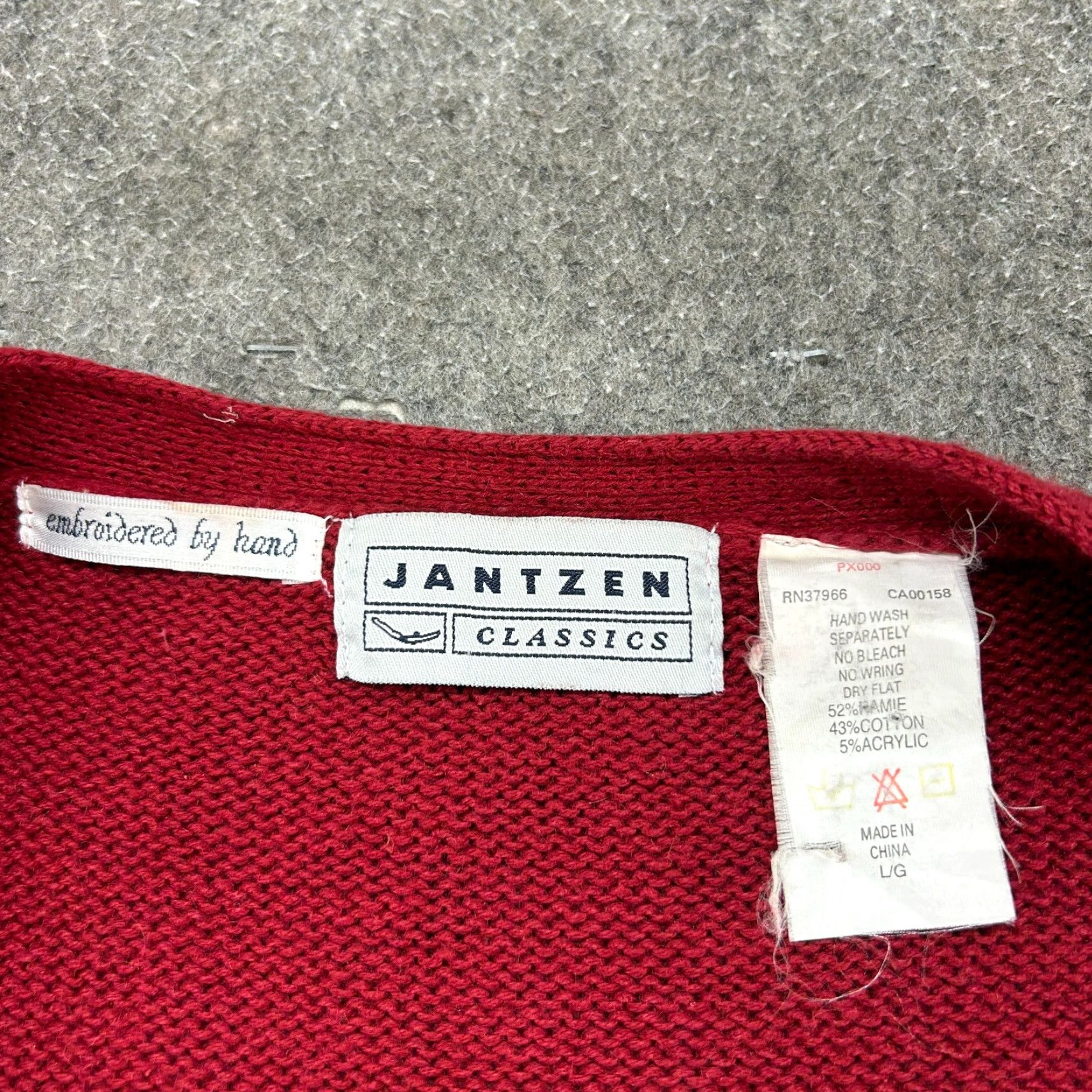 Jantzen VINTAGE Jantzen Sweater Cardigan Womens L Red Embroidered Cable-Knit Crew Neck Long Sleeve Autumn 90s Womens Size L / US 10 / IT 46 - 6 Thumbnail