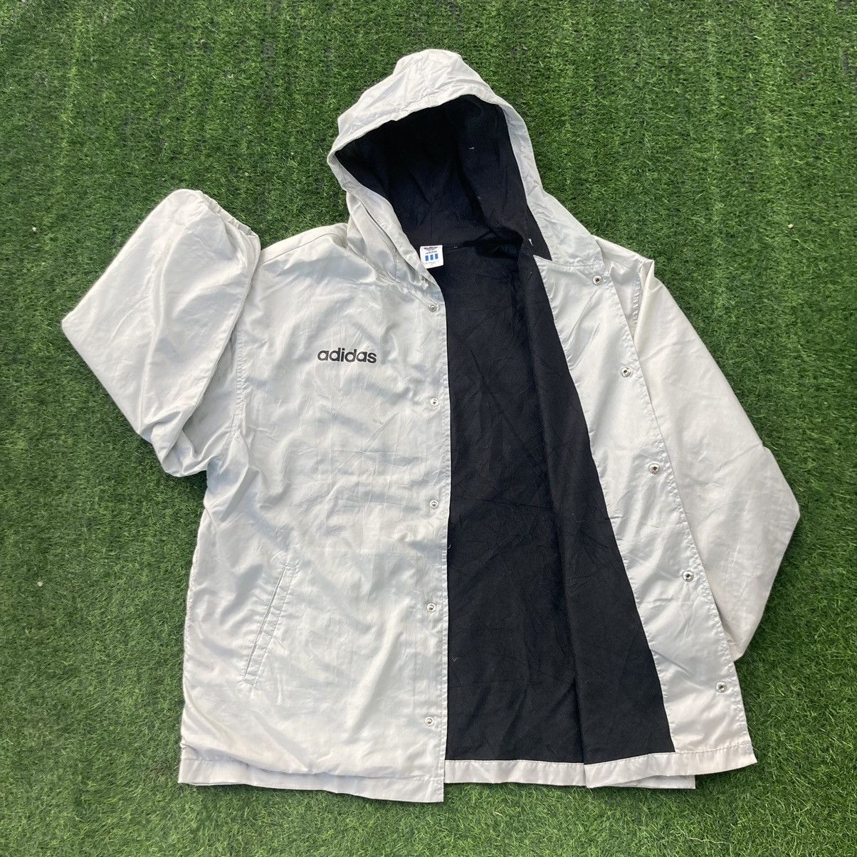 Adidas VINTAGE ADIDAS TREFOIL BIG LOGO COACH JACKET Size US L / EU 52-54 / 3 - 3 Thumbnail