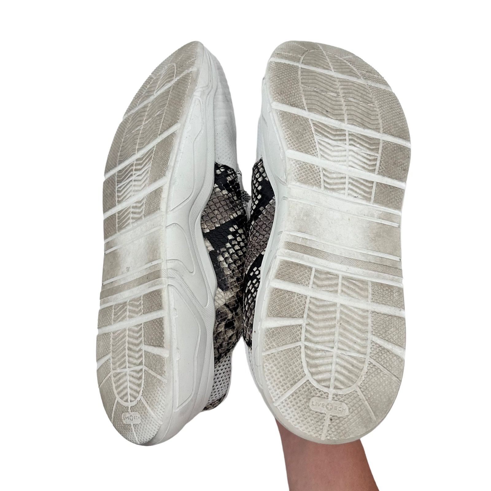 Roberto Cavalli Roberto Cavalli White Snakeskin Chunky Sock Sneakers Sz 11 Size US 11 / IT 41 - 10 Thumbnail