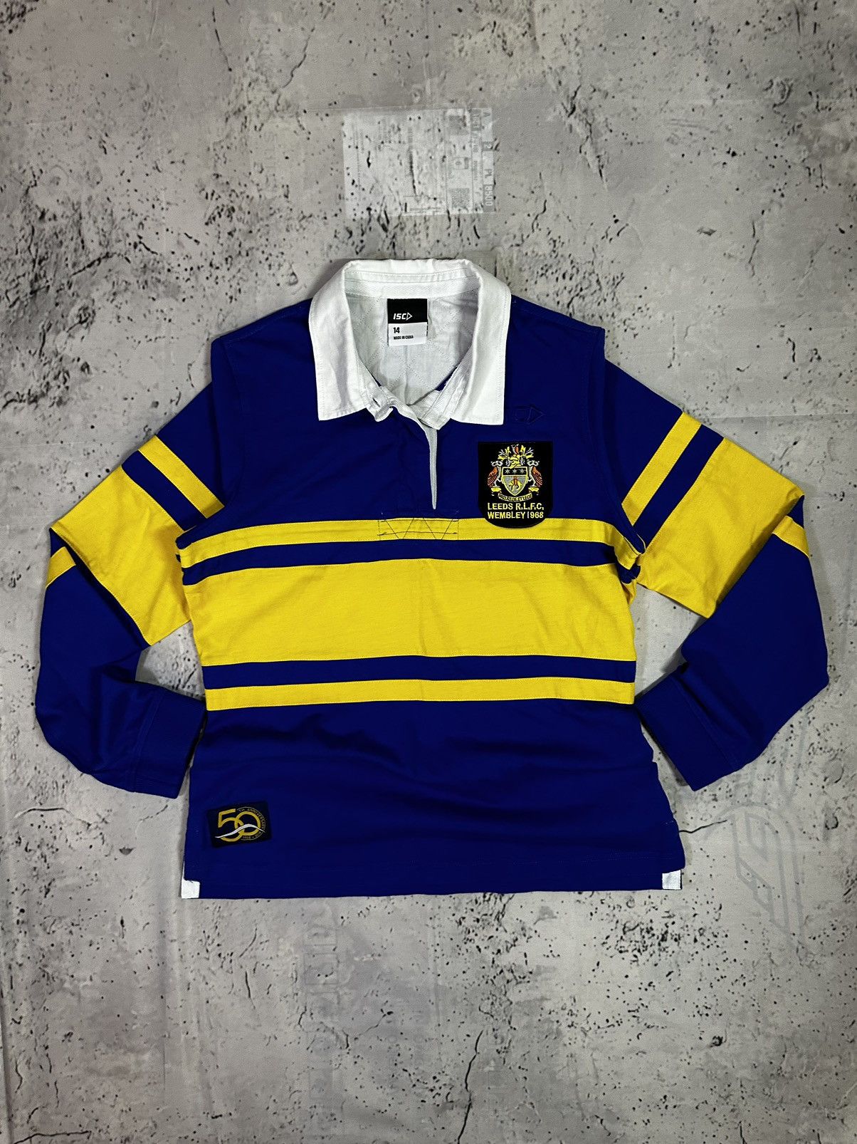 LEEDS RHINOS RARE 1968 WEMBLEY REMAKE JERSEY SIZE LARGE!