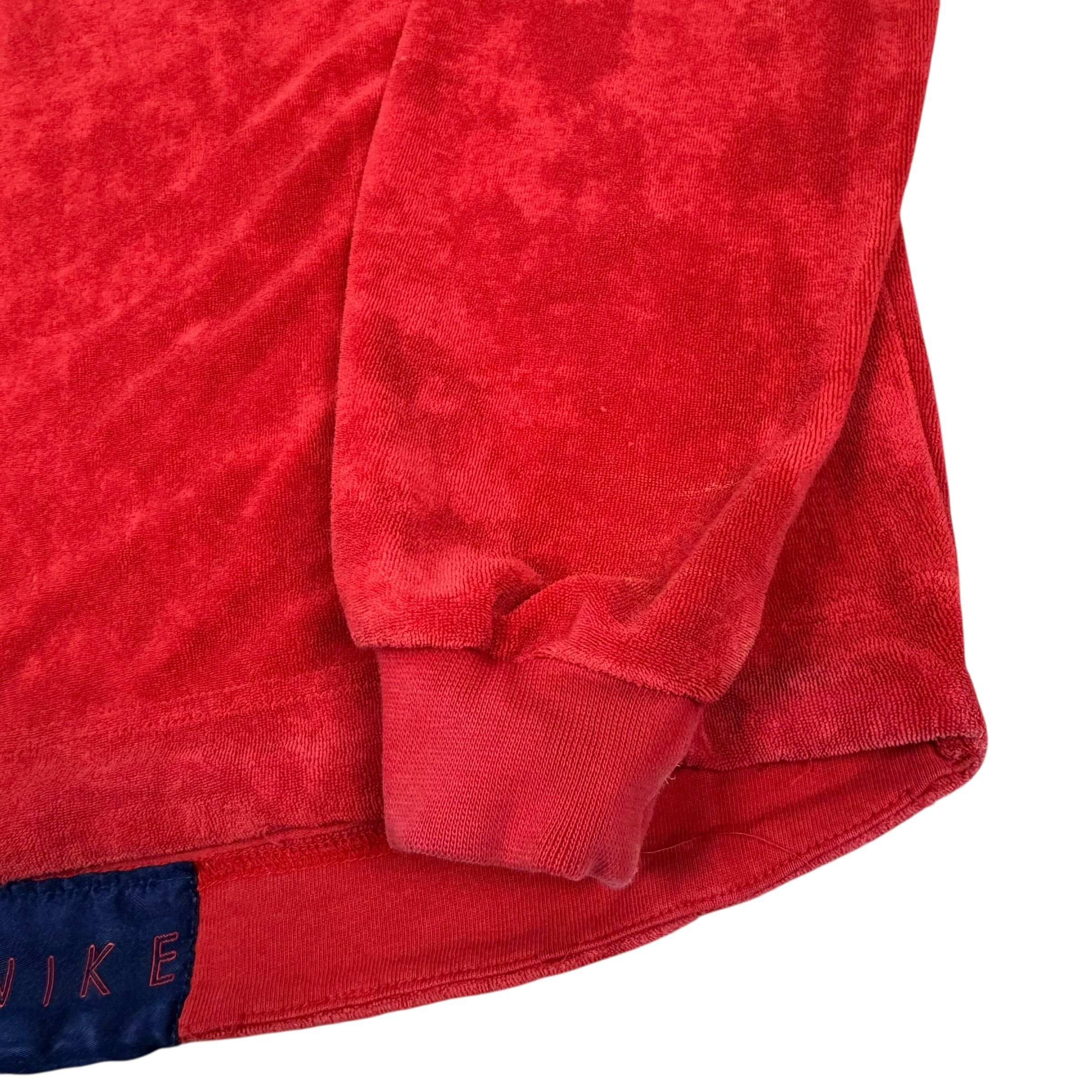 Nike × Vintage Nike Vintage Women's Red Cotton Sweatshirt Small Y2K Size S / US 4 / IT 40 - 7 Thumbnail