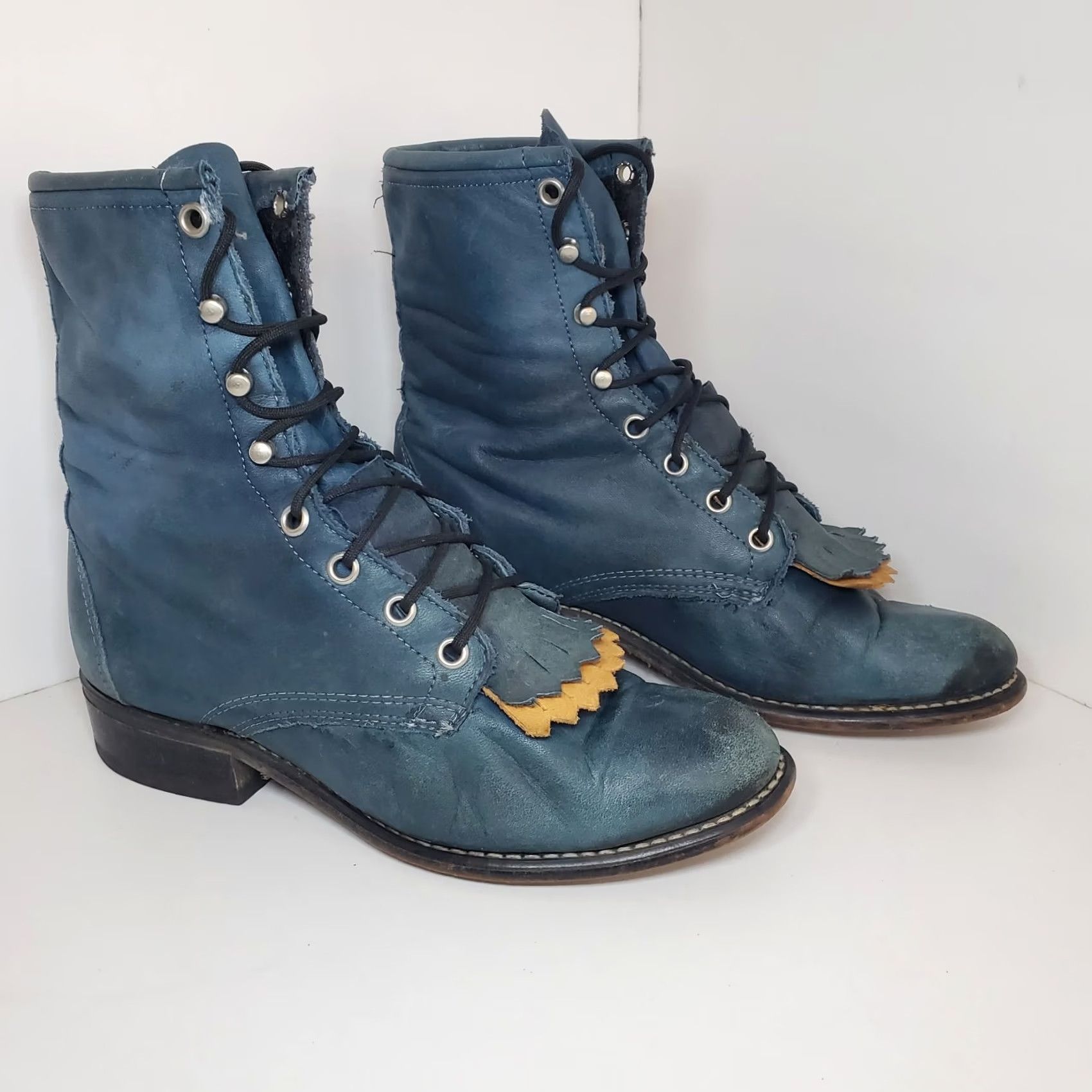 Vintage Laredo Roper Boots Womens 7M Teal Blue Leather Kiltie Western Riding Lace Up Fringe Vintage Cowboy Boot Mens? Ladies? Size US 7 / IT 37 - 7 Thumbnail