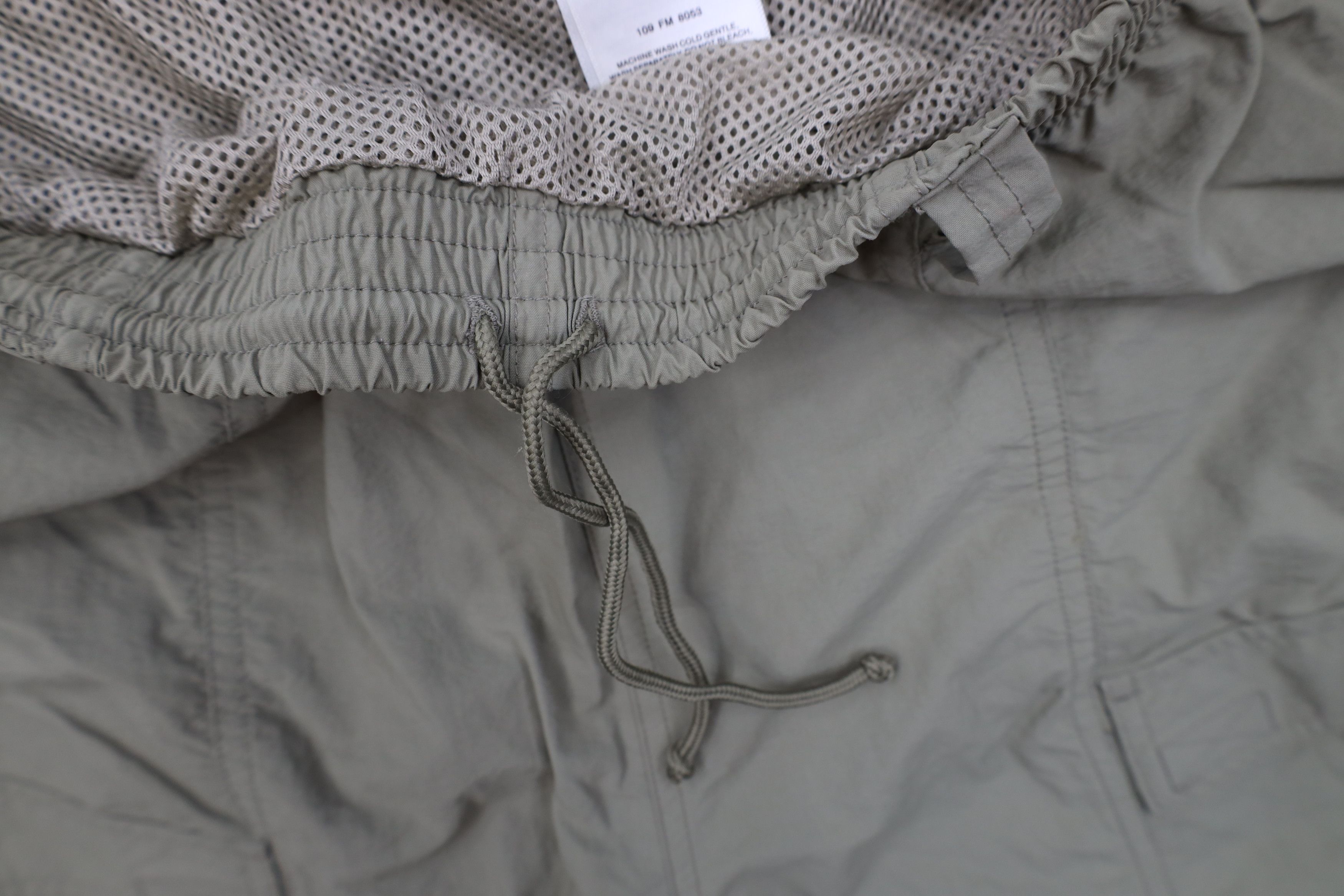 Columbia Vintage Y2K Columbia PFG Wide Leg Cargo Pants Shorts Beige Size US 38 / EU 54 - 8 Thumbnail