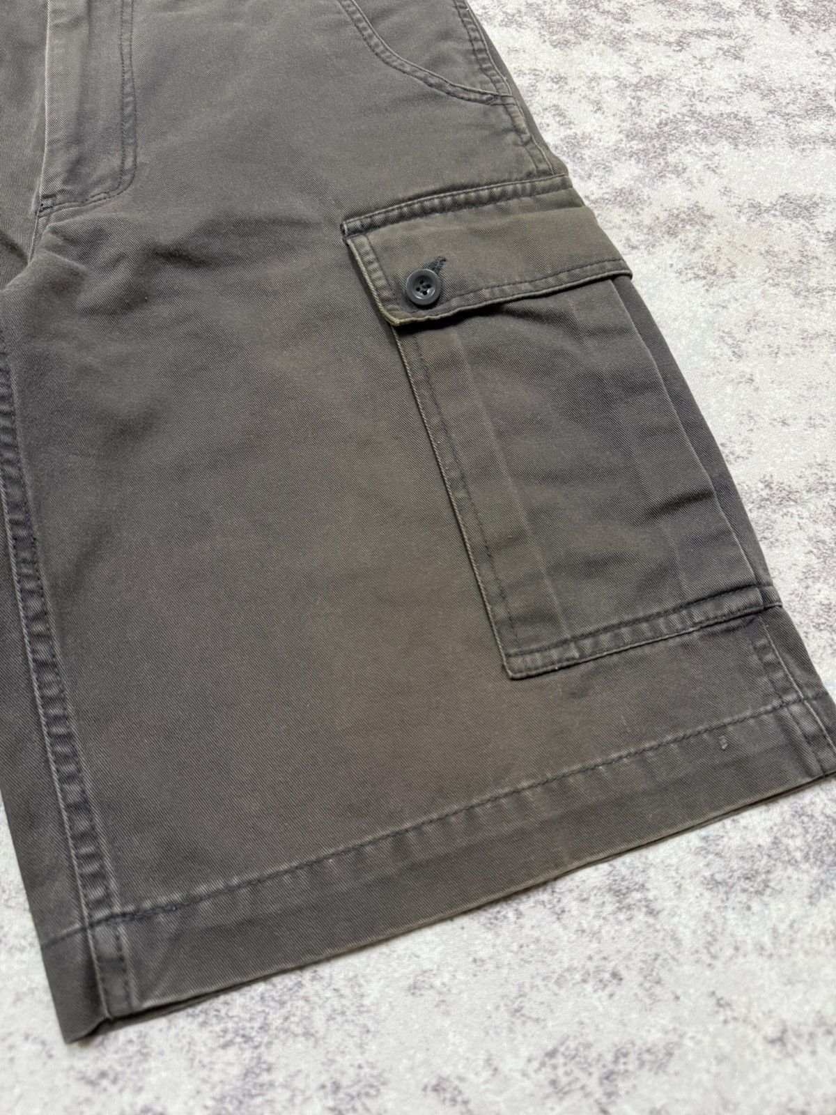 Oshkosh Vintage Oshkosh Cargo Short Pants Size US 28 / EU 44 - 5 Thumbnail