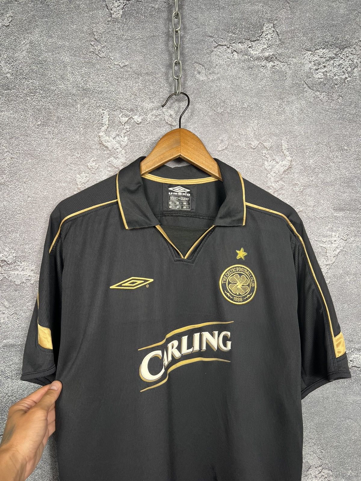Umbro Vintage Umbro Celtic 2003 - 2004 Away Football Jersey Size US L / EU 52-54 / 3 - 2 Thumbnail
