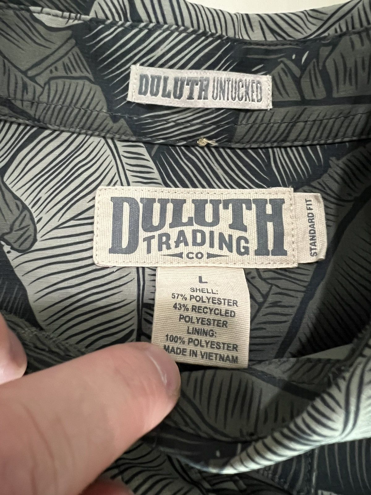 Duluth Trading Company Duluth Trading Untucked Men’s Button Down Shirt Hawaiian Size US L / EU 52-54 / 3 - 7 Thumbnail