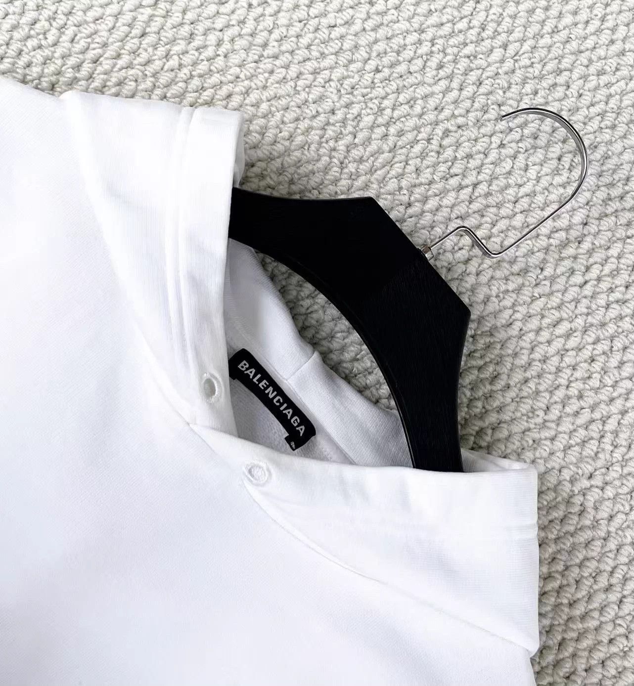 Balenciaga Balenciaga White Back Big Logo Hoodie OS M Size M / US 6-8 / IT 42-44 - 3 Thumbnail