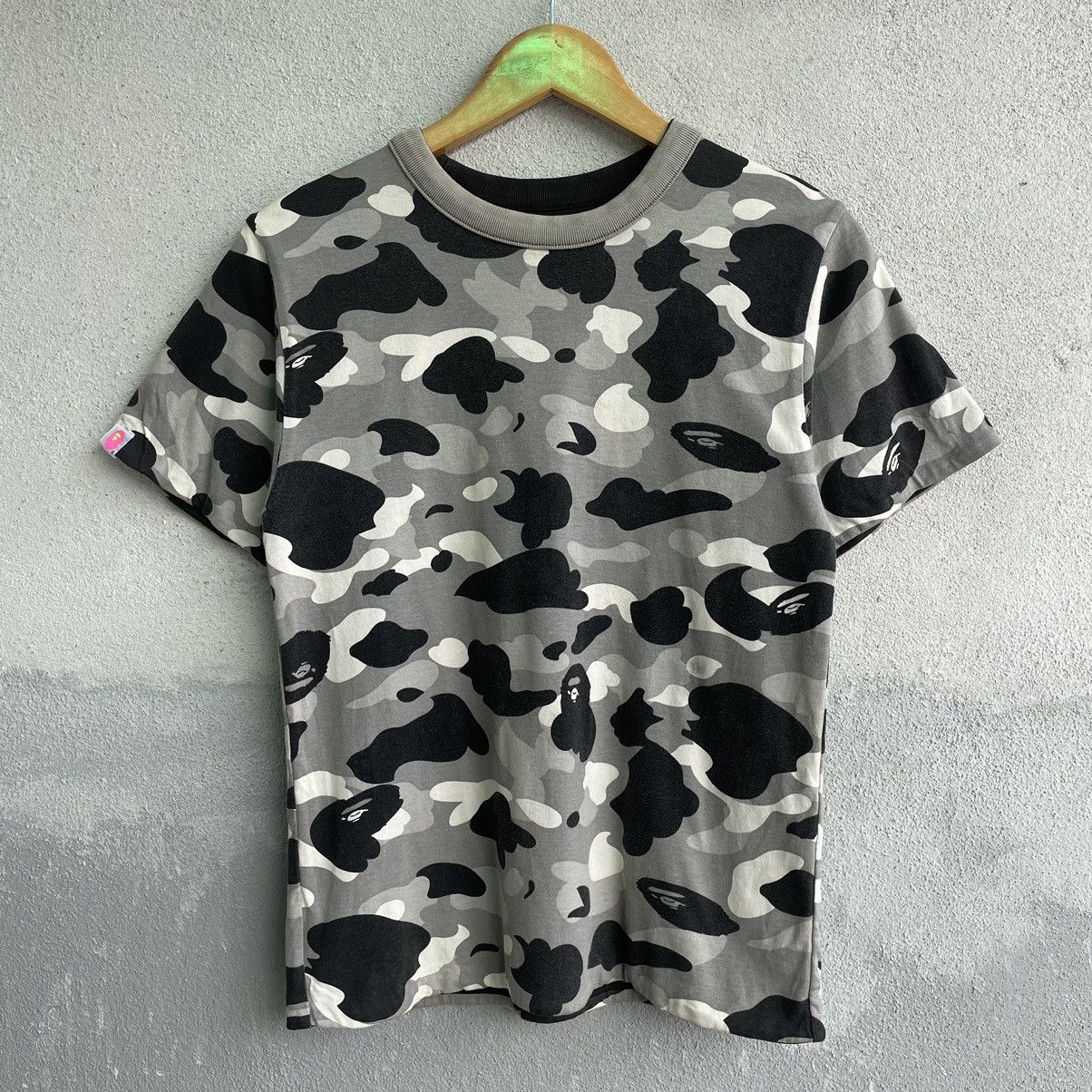 image of Bape x Vintage Apee 1St Camo Reversible Tee in Grey, Women's (Size Small)