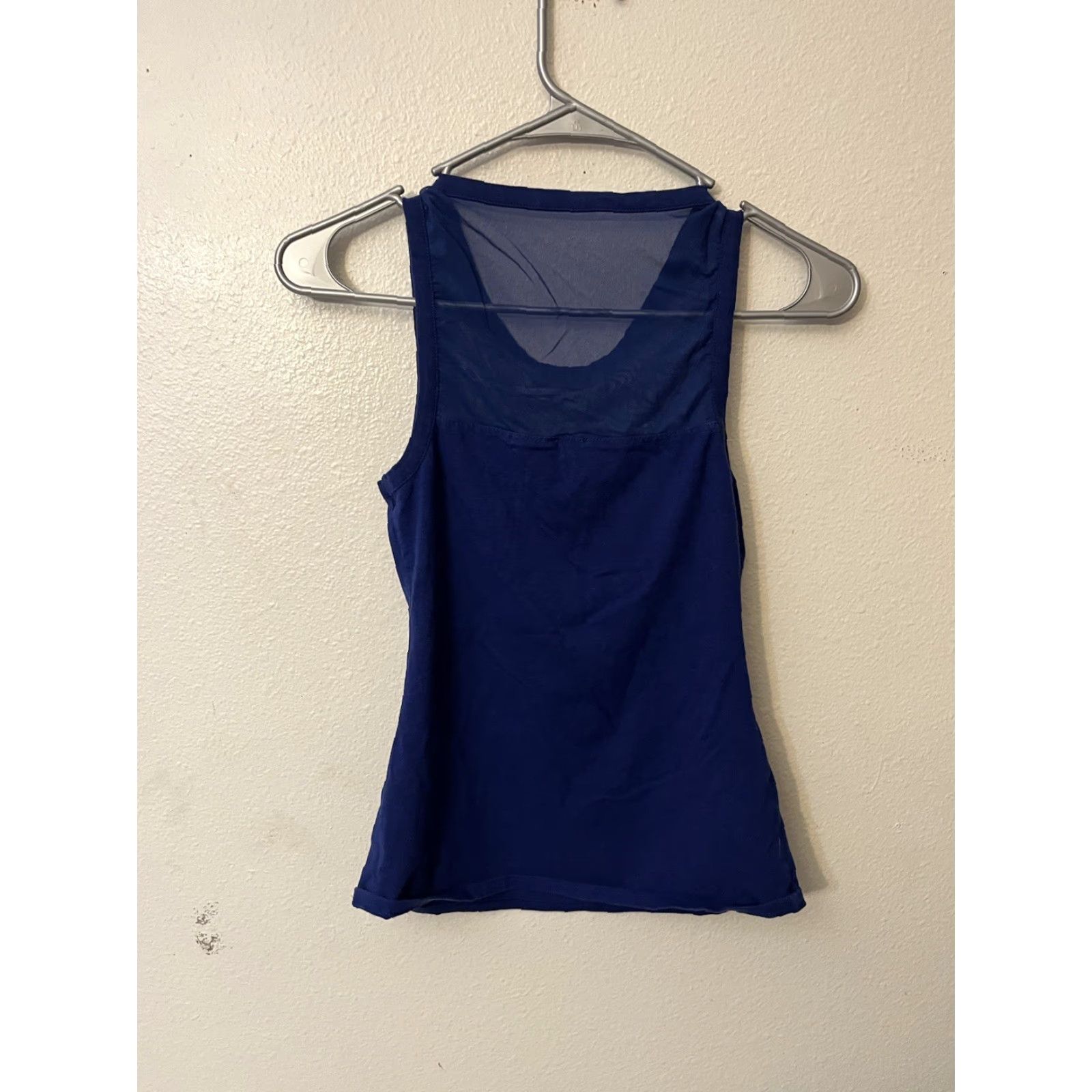 Express EXPRESS Women's Tank Top V Neck Lace Blue XS Regular Size Tank Womens XS Blue Lace Solid 90s? Size XS / US 0-2 / IT 36-38 - 3 Thumbnail