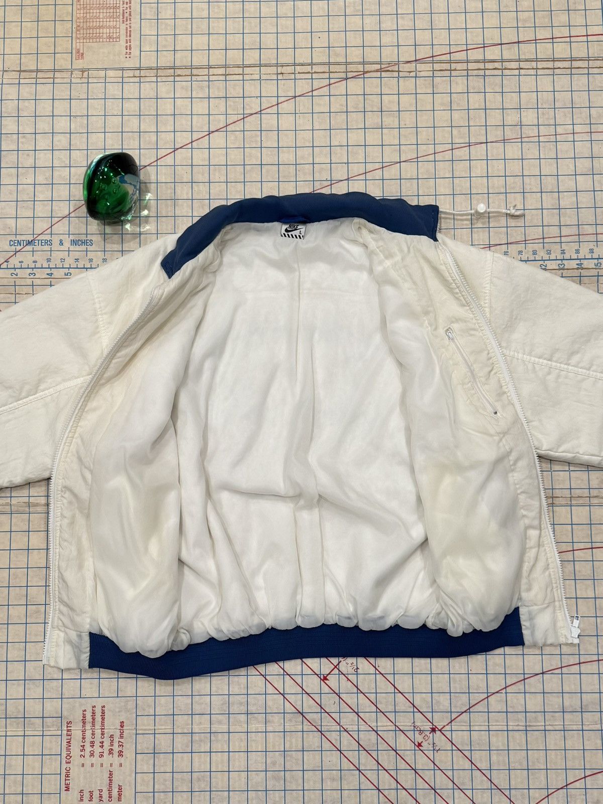Nike Rare Vintage 80’s Nike Beaverton Oregon Full Zip Jacket Lrg Size US L / EU 52-54 / 3 - 10 Thumbnail