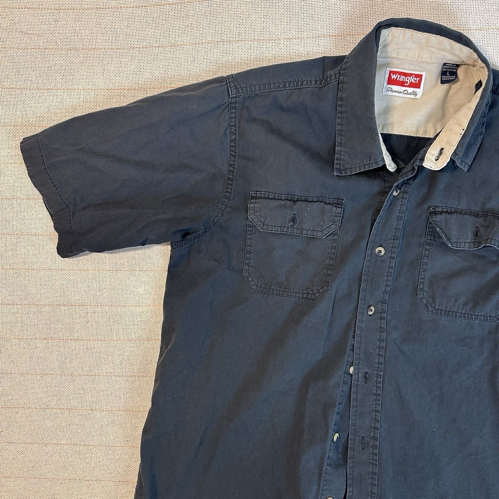 Wrangler Wrangler Premium Quality Short Sleeve Button Down Shirt Size US XL / EU 56 / 4 - 5 Thumbnail