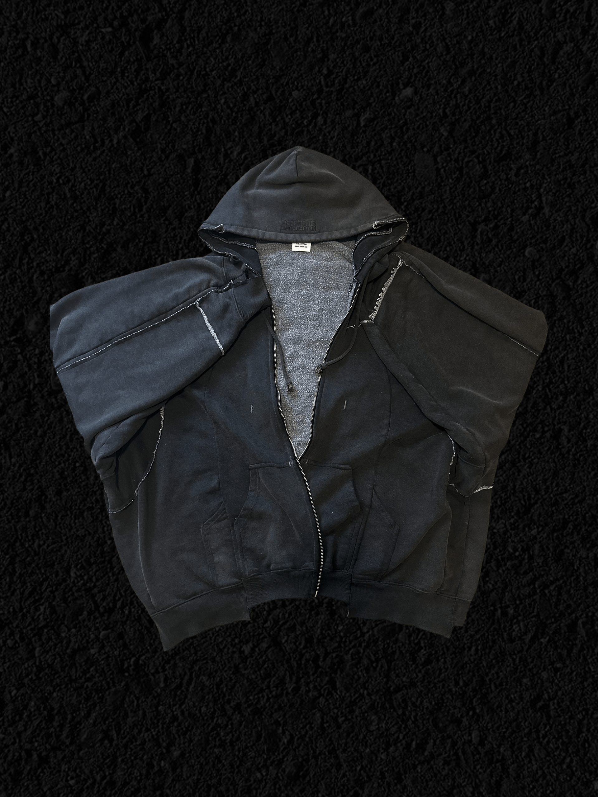 Vetements SS19 Vetements Bullet Elbow Cut Out Zip Hoodie Black