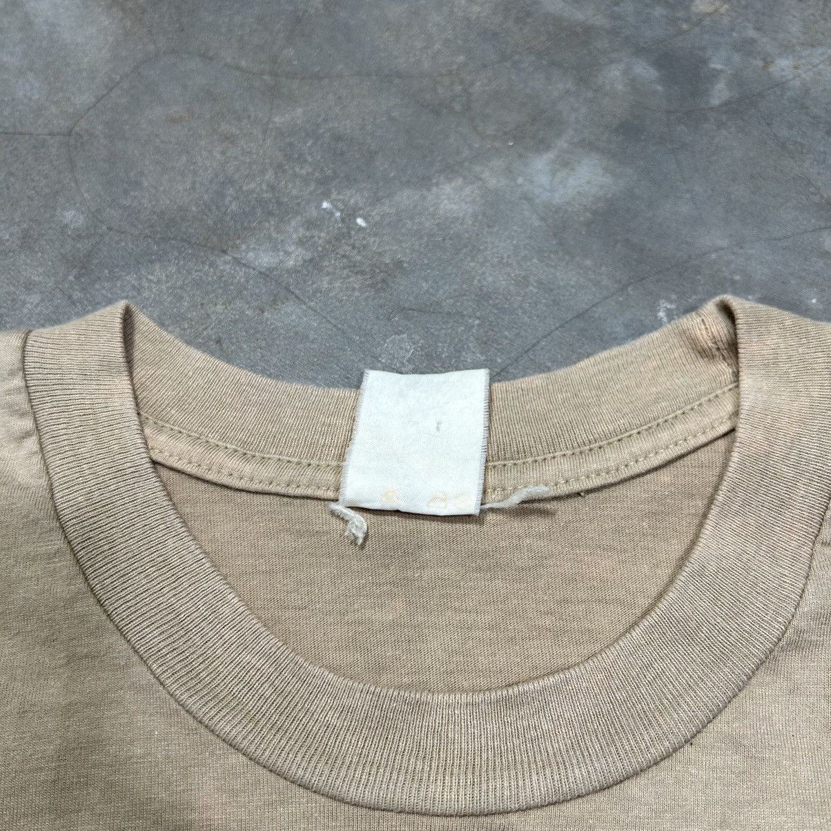 World Industries Vintage world industries 90’s Size US L / EU 52-54 / 3 - 5 Thumbnail