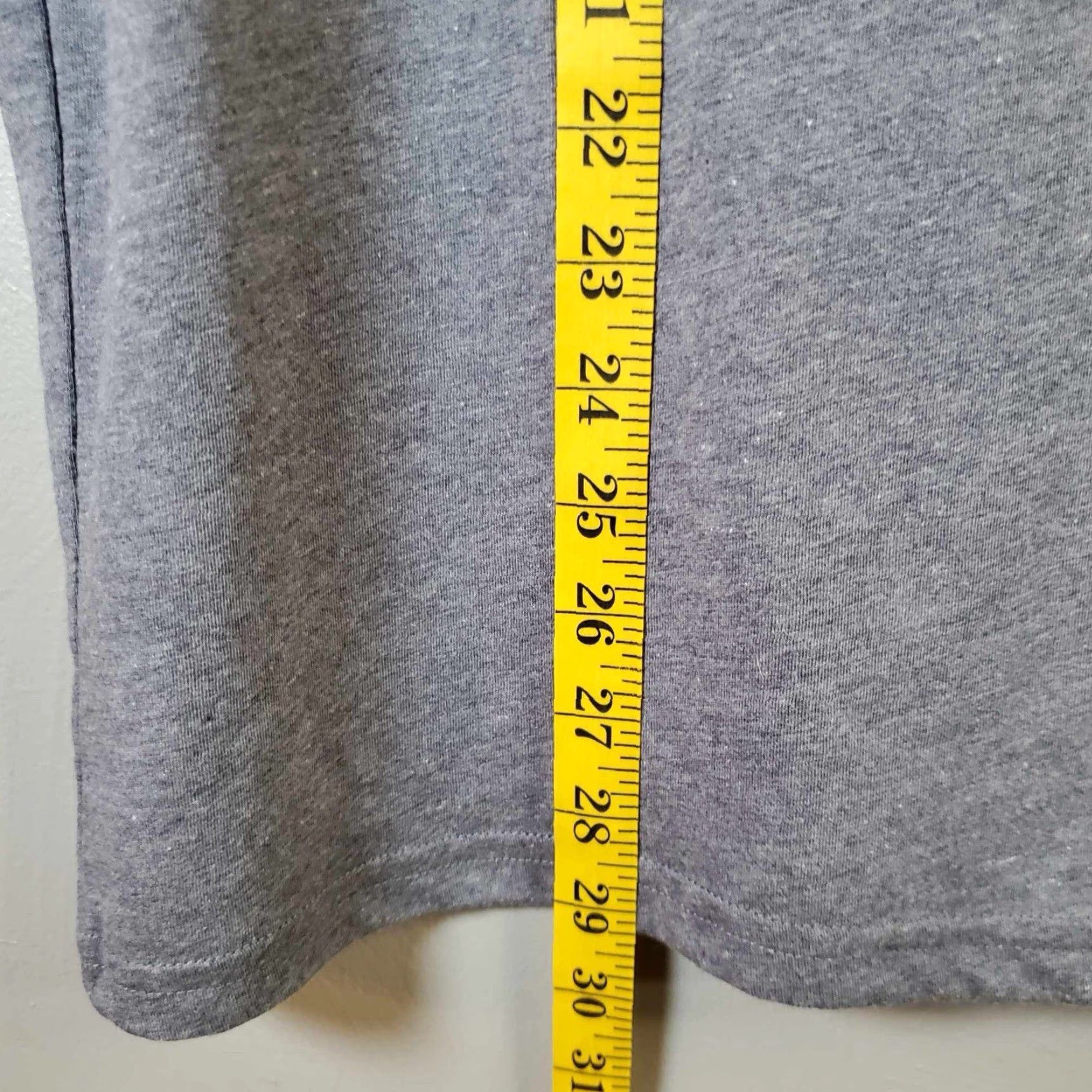 Oakley VINTAGE Oakley Mens M T Shirt Heathered Grey Beach Oversized Short Sleeve Running Jogging Beach Mens Size US M / EU 48-50 / 2 - 6 Thumbnail