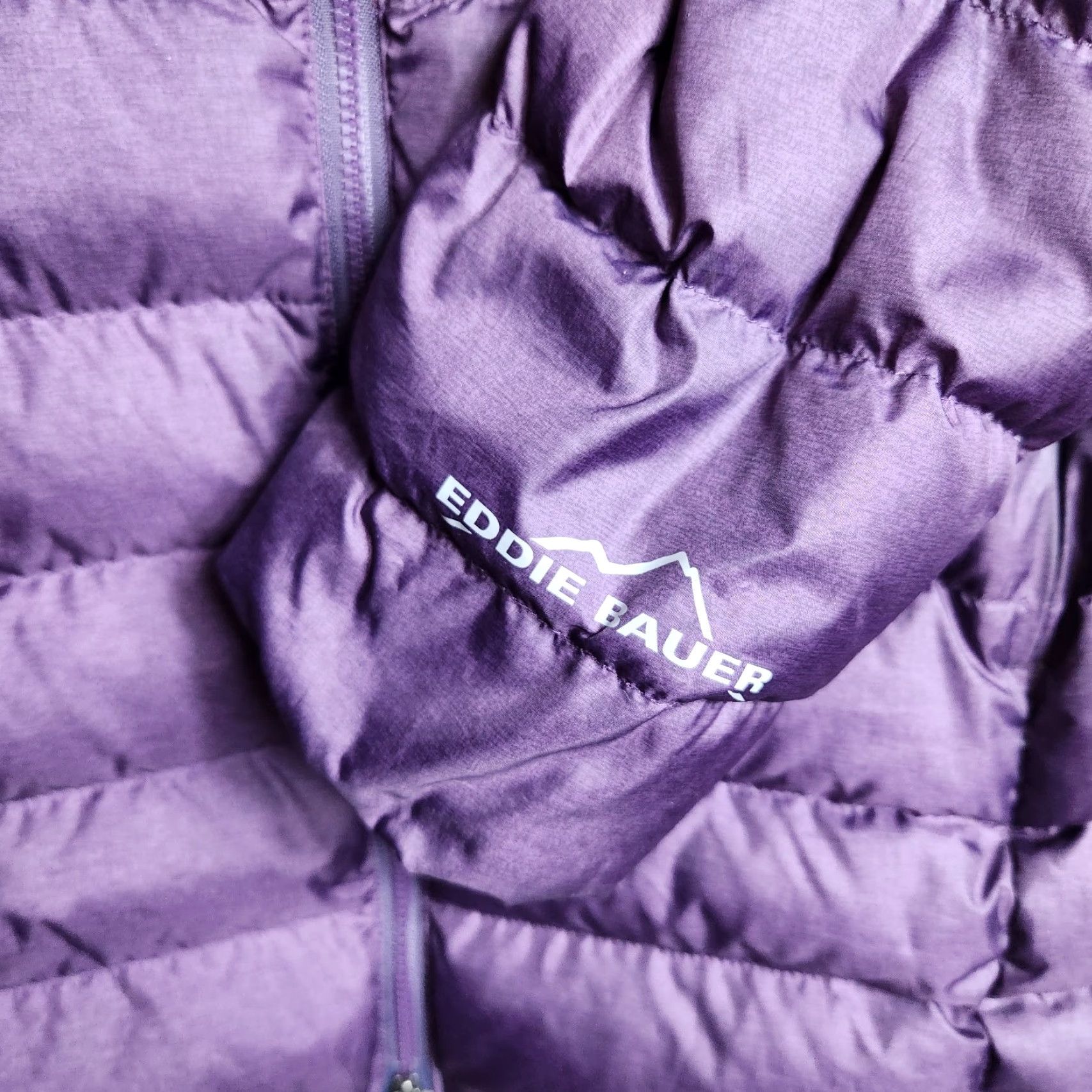 Eddie Bauer VINTAGE Eddie Bauer Womens Plum Purple Channeled Down Hooded Parka XS Coat Womens Parka Down Hooded Size XS / US 0-2 / IT 36-38 - 4 Thumbnail