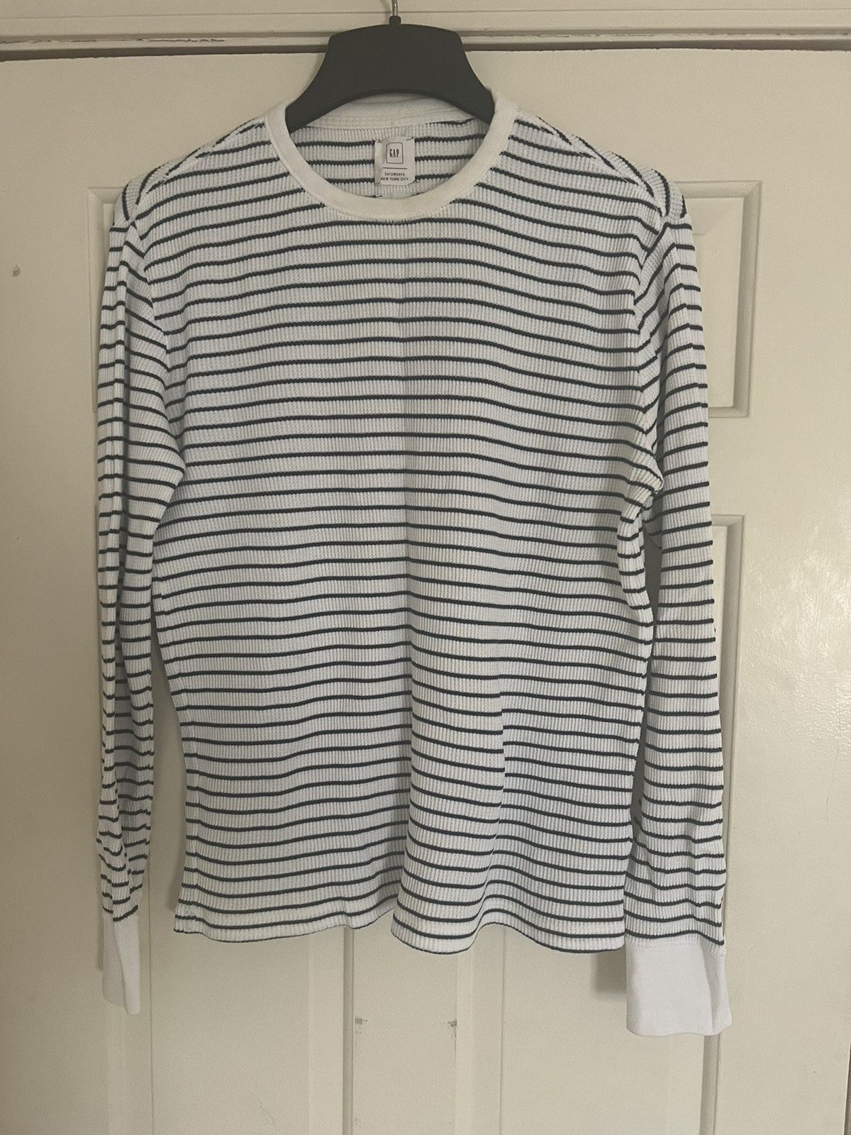 Saturdays NYC SATURDAYS X GAP X GQ SWEATER SHIRT SIZE S SMALL RARE Size US S / EU 44-46 / 1 - 2 Thumbnail