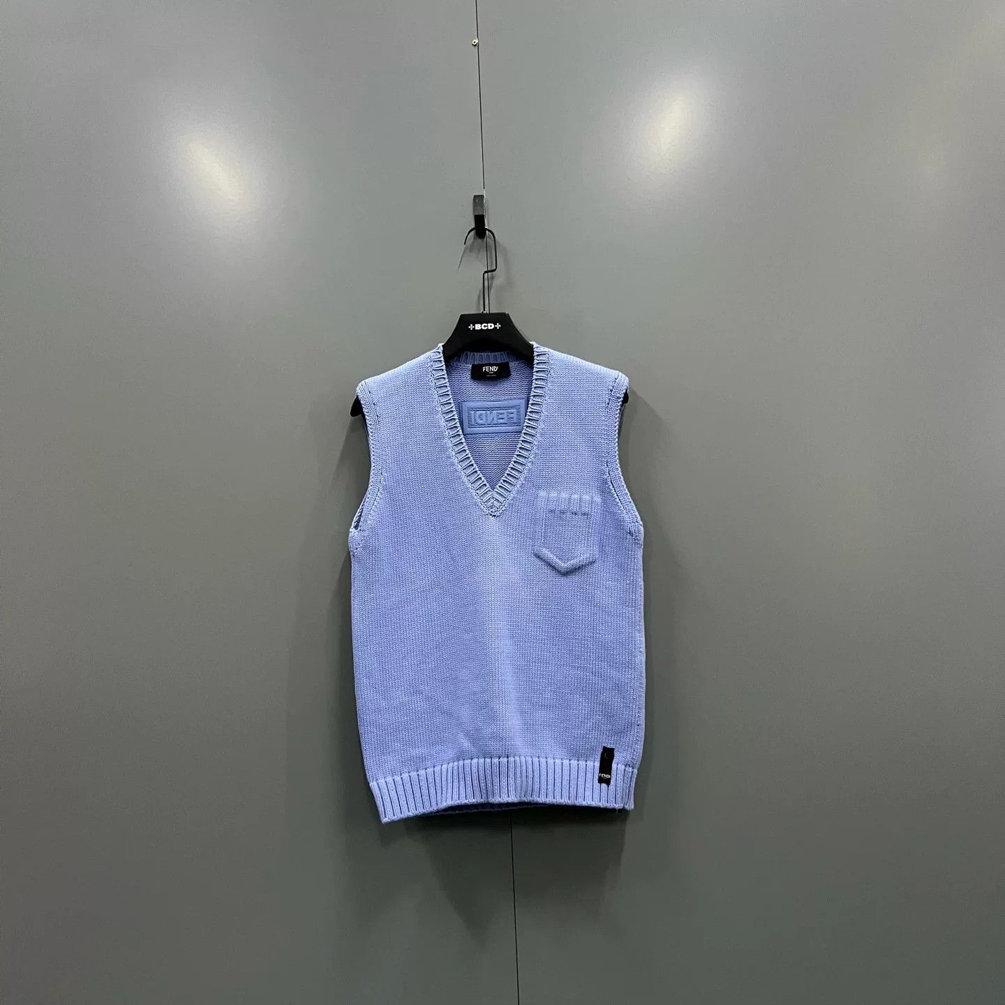 Fendi FENDI Blue V-Neck Knit Vest Size US L / EU 52-54 / 3 - 1 Thumbnail