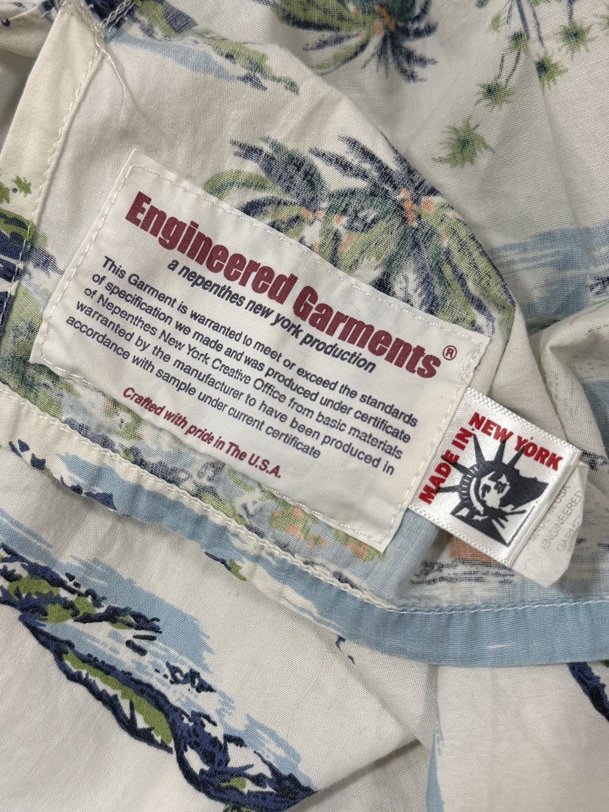 Engineered Garments × Nepenthes 🔥RARE🔥Engineered Garments Nepenthes Hawaii Shirt Half Button Size US S / EU 44-46 / 1 - 6 Thumbnail