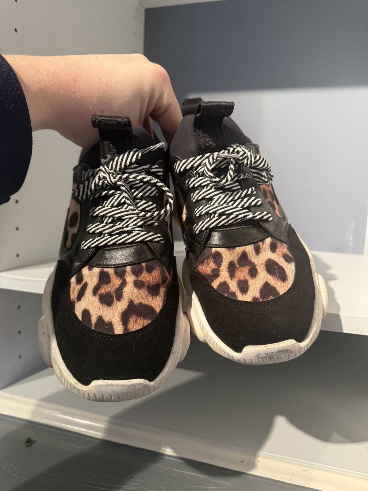 Moschino Moschino Leopard Print Sneakers Size 43 (10) Size US 10 / EU 43 - 2 Thumbnail