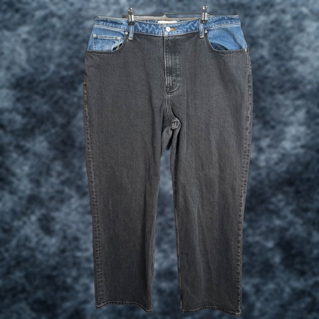 Abercrombie & Fitch Abercrombie & Fitch Jeans Women 33 Black 90s High Rise Relaxed Straight Denim 5-Pocket Womens Size 24" / US 00 / IT 34 - 1 Thumbnail