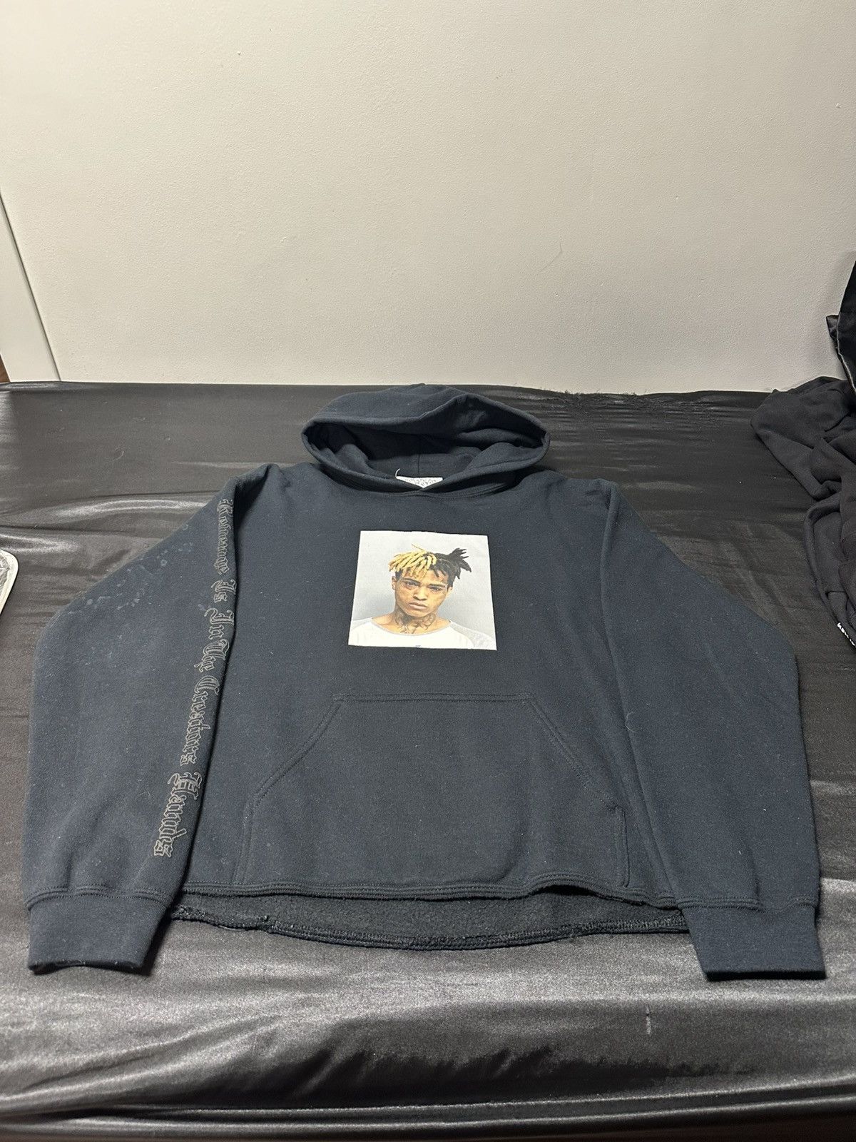 Revenge OG revenge x mugshot hoodie and tee Size US M / EU 48-50 / 2 - 1 Thumbnail