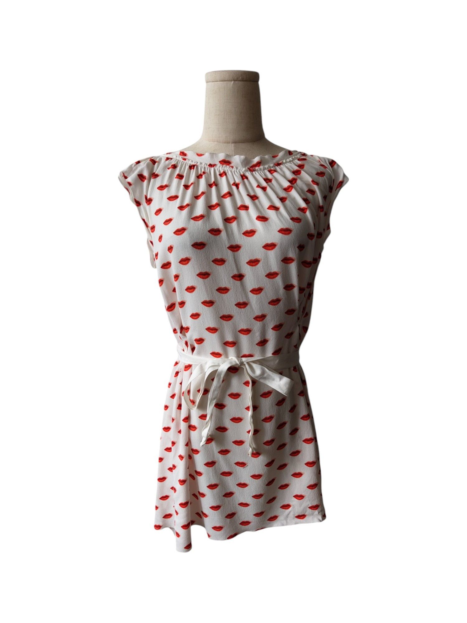 Prada Beige Dress With Overall Lips Pattern Size XS / US 0-2 / IT 36-38 - 1 Thumbnail