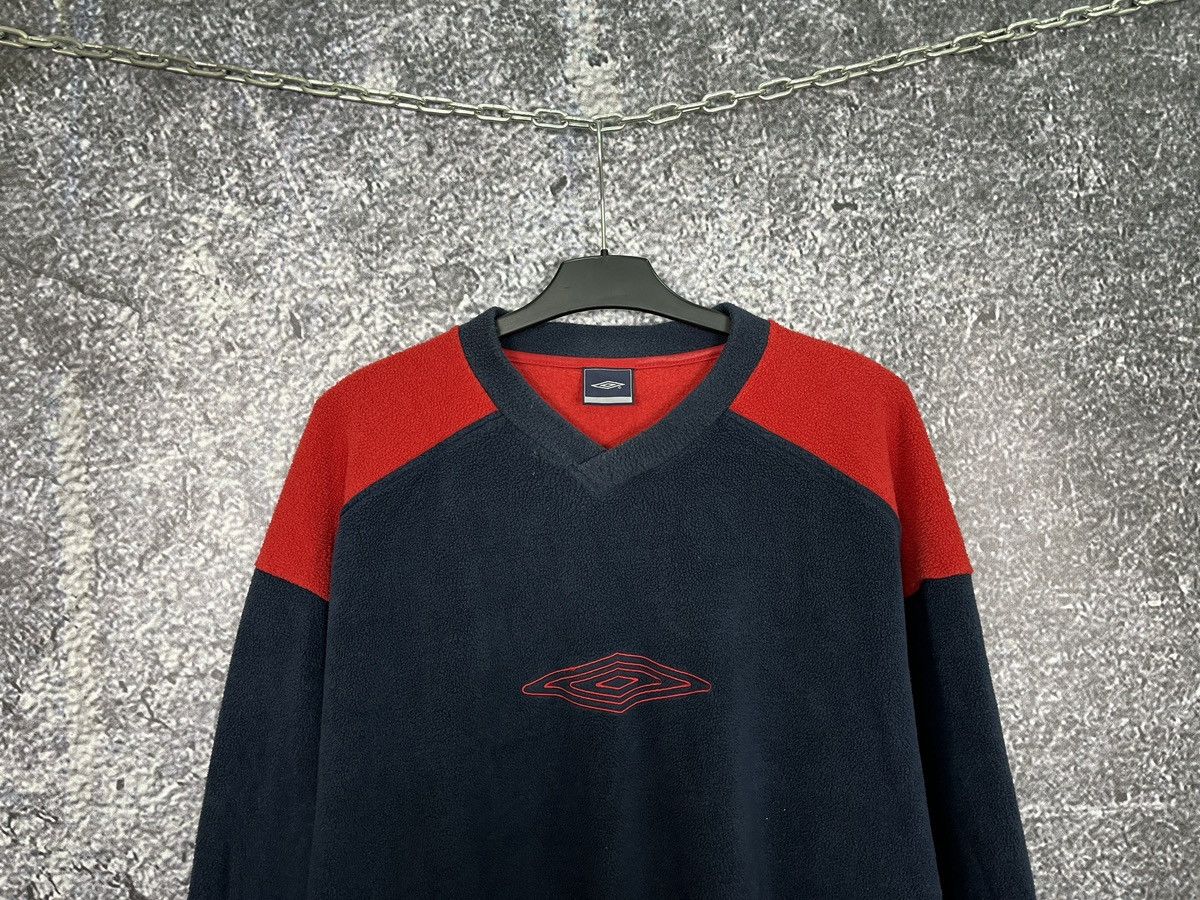 Umbro Umbro Vintage Fleece Sweatshirt Official Product Size XXL Size US XXL / EU 58 / 5 - 2 Thumbnail