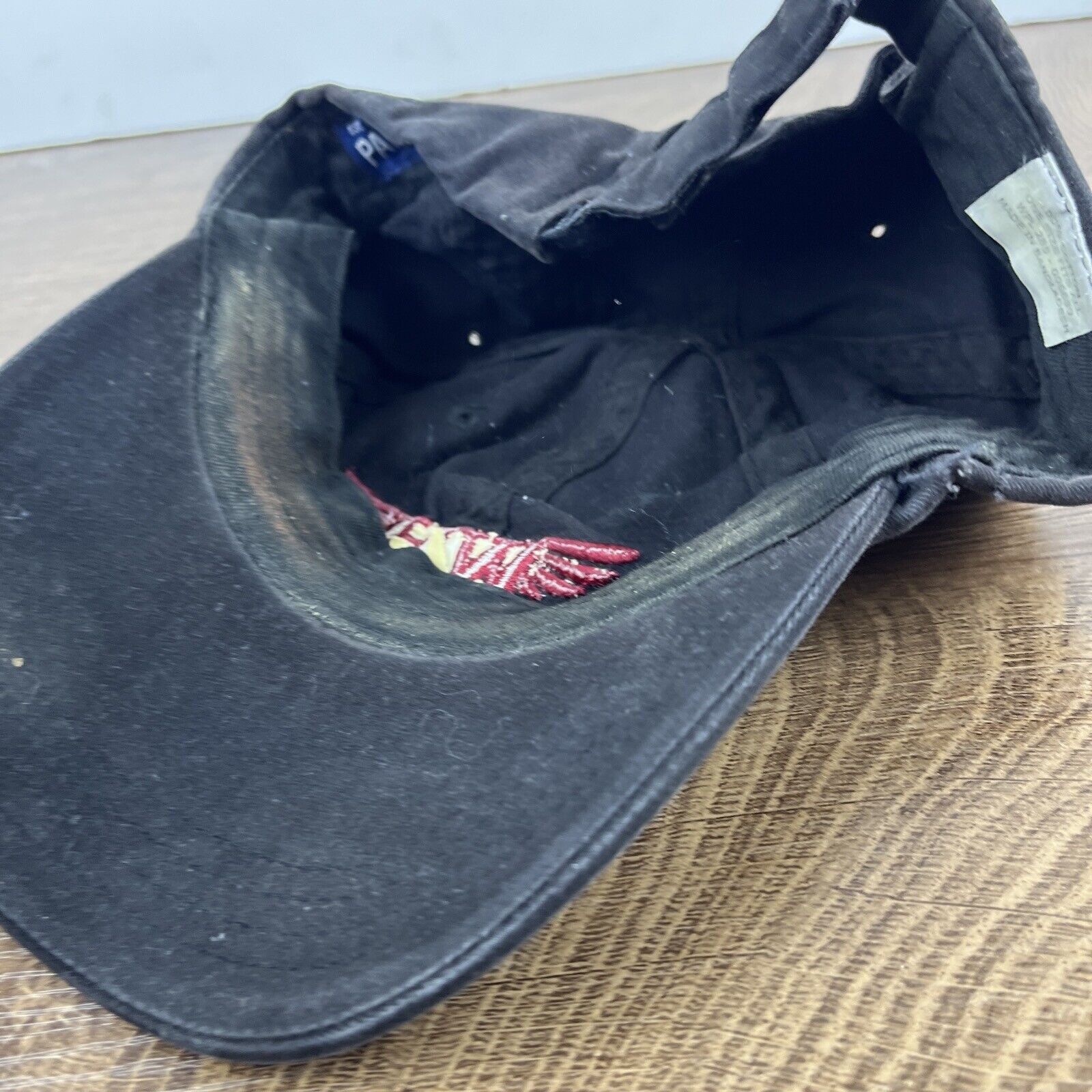 Other Winghouse Hat Wing House Black Hat Adjustable Adult Size Hat Size ONE SIZE - 14 Thumbnail