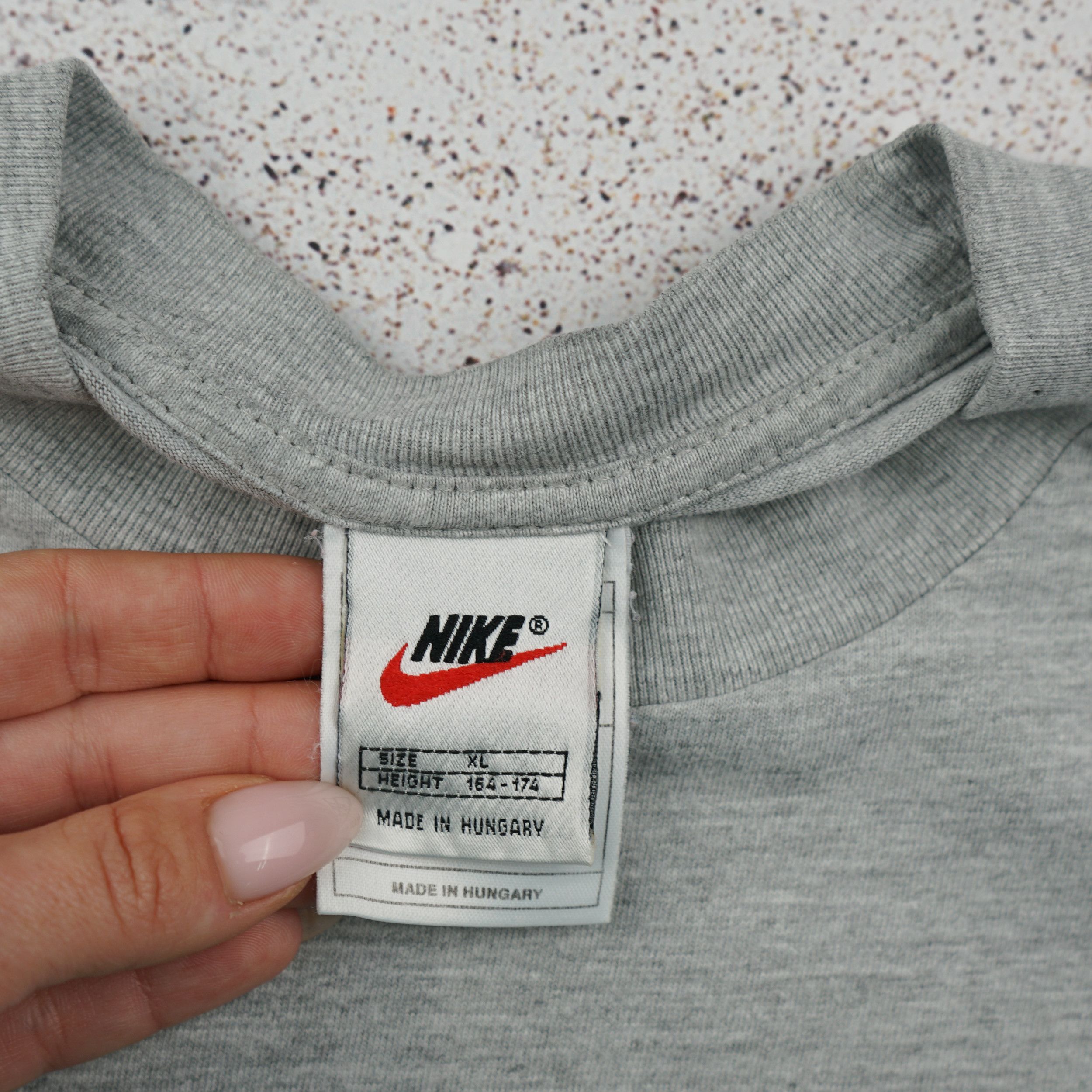 Nike × Vintage Vintage 1990s Nike Center Logo Swoosh T-Shirt Size US M / EU 48-50 / 2 - 4 Thumbnail