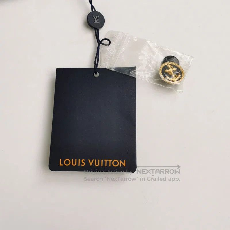 Louis Vuitton Louis Vuitton Wool Blend V-Neck Jacket. Size US S / EU 44-46 / 1 - 3 Thumbnail