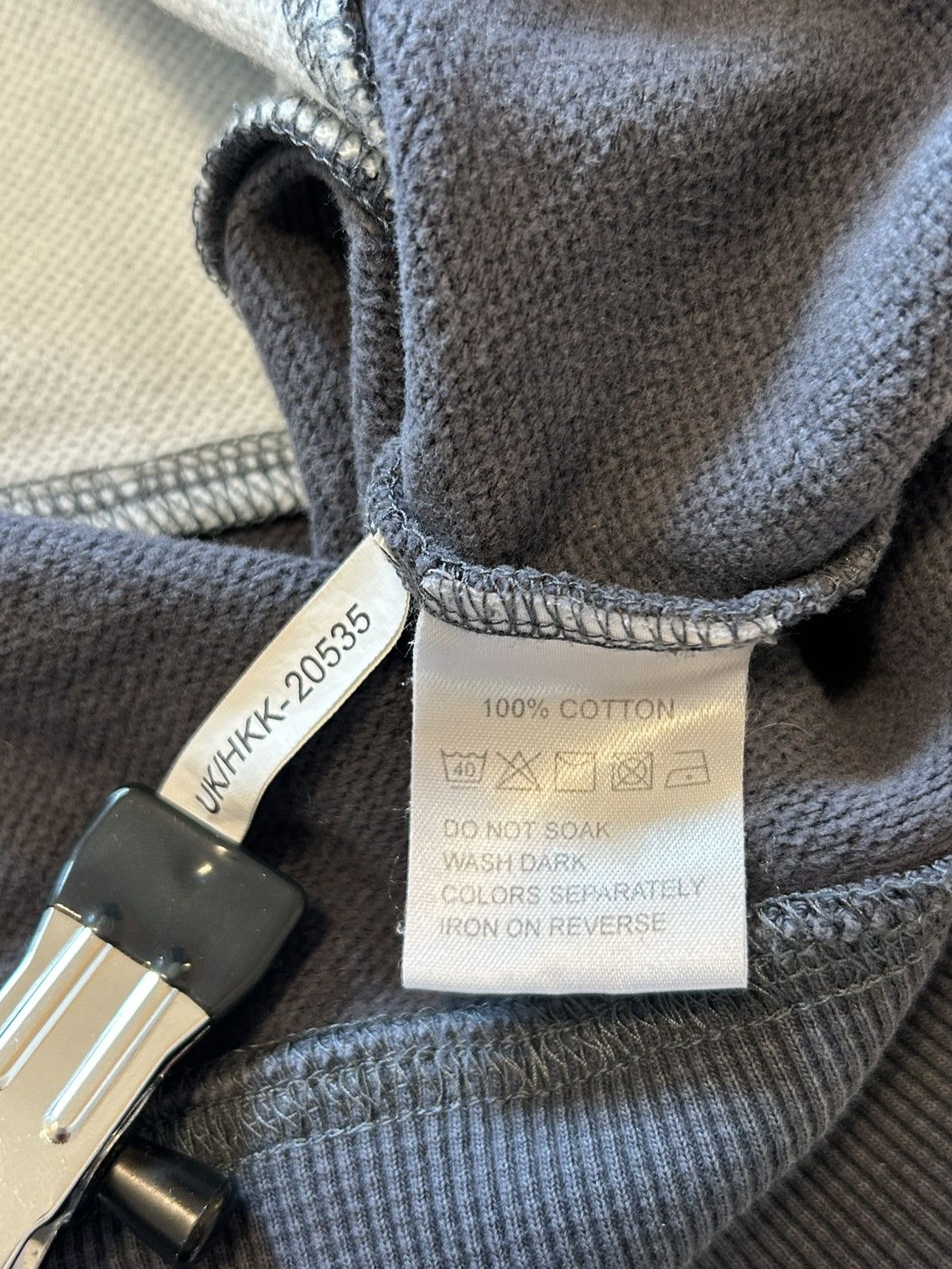 Yves Saint Laurent Yves Saint Laurent Pour Homme Striped Relaxed Crewneck Size US L / EU 52-54 / 3 - 10 Thumbnail