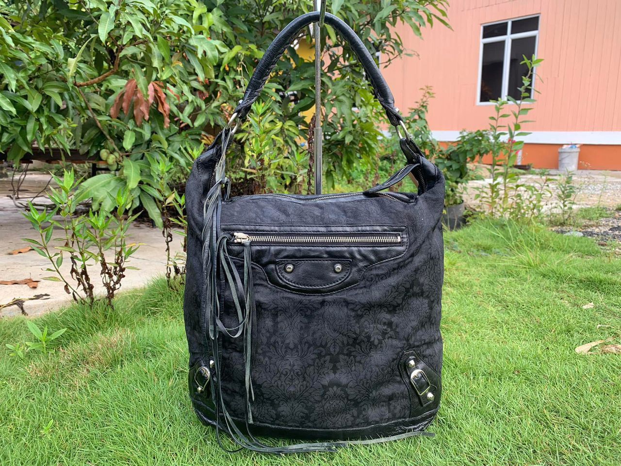 Balenciaga Authentic Balenciaga Chevre Damask Day Classic Hobo Bag Size ONE SIZE - 1 Thumbnail