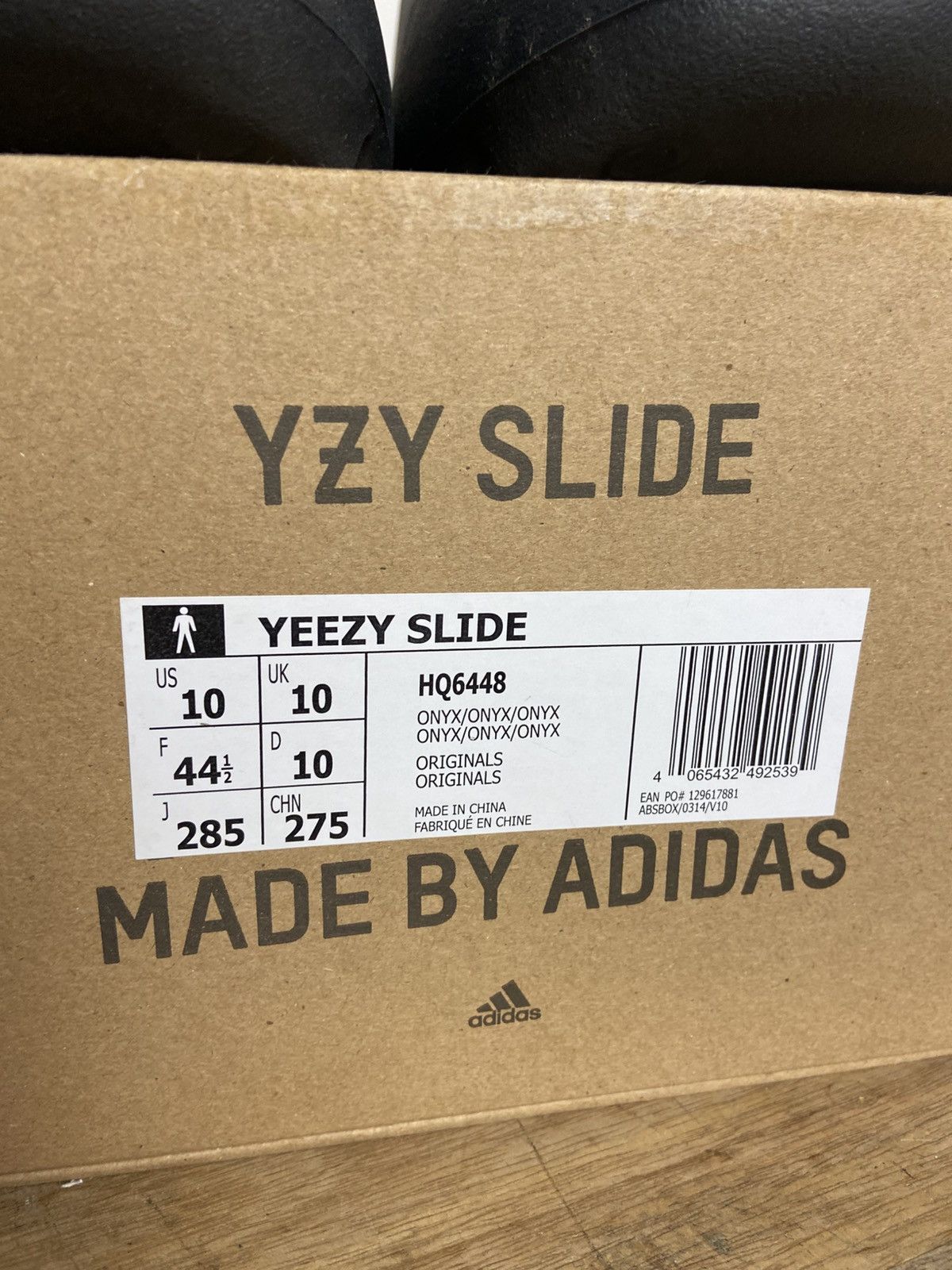 Adidas New adidas Yezzy Slide "Onyx" size us10 Size US 10 / EU 43 - 3 Thumbnail