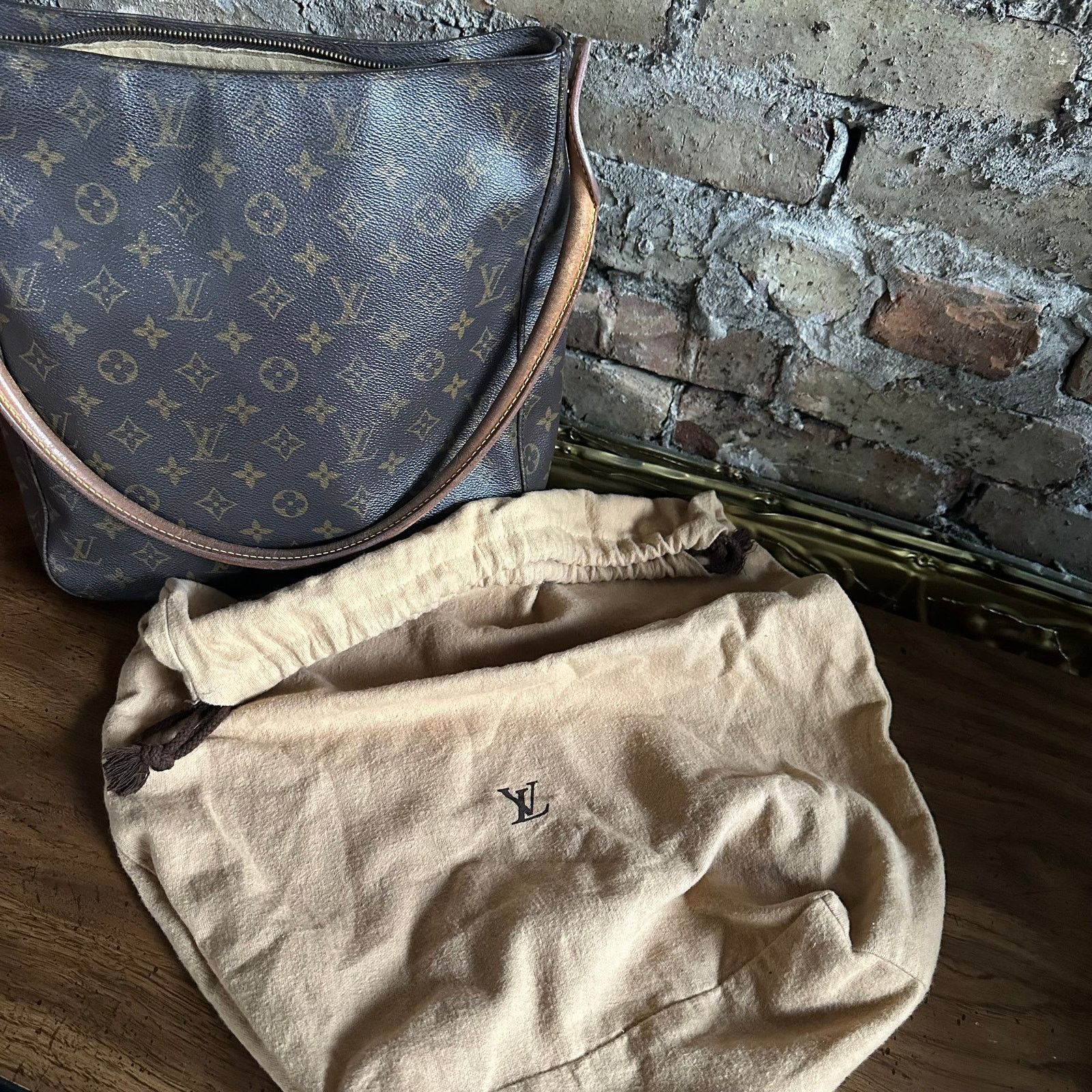 Louis Vuitton Vintage Louis Vuitton 2000 Monogram Looping GM Bag Size ONE SIZE - 20 Thumbnail