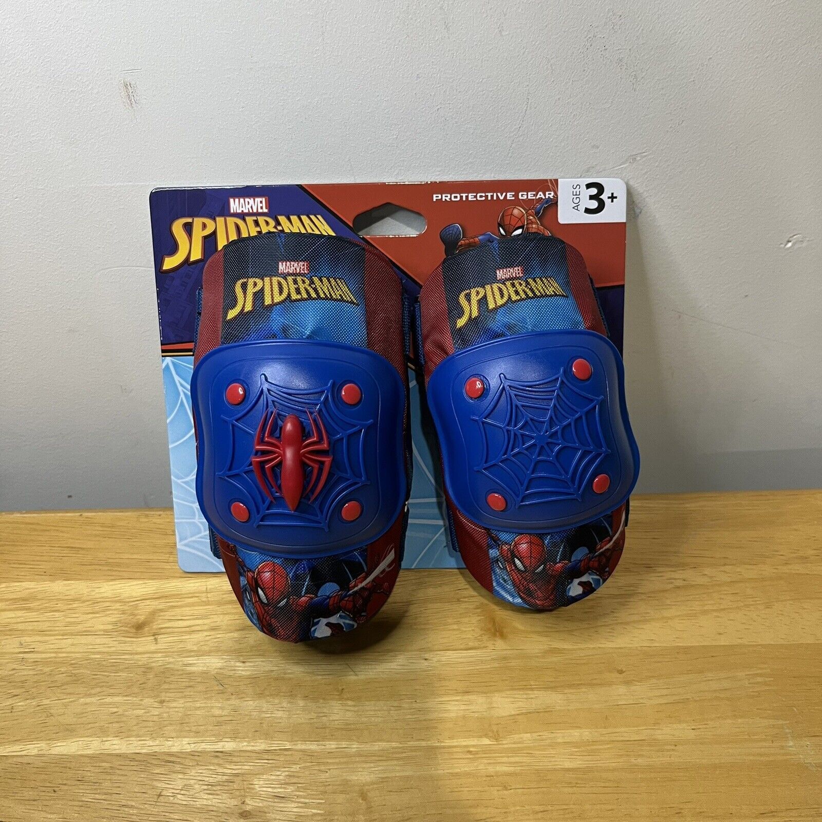 Bell BELL Marvel Spiderman Protective Gear Knee & Elbow Ages 3+ Size ONE SIZE - 1 Thumbnail