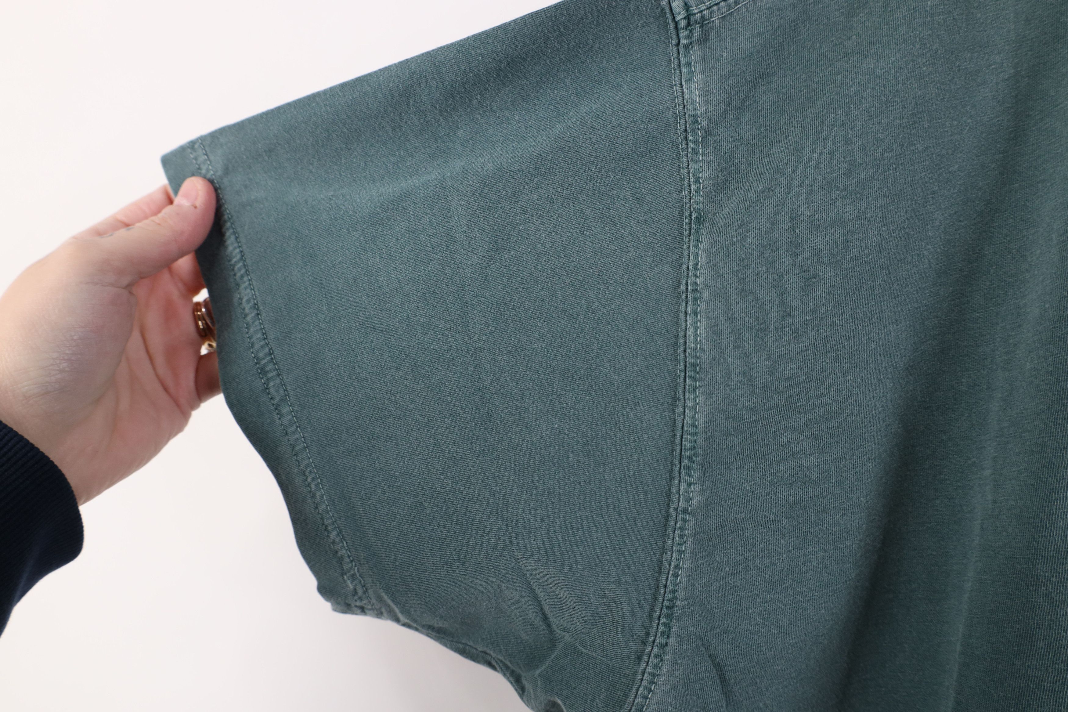 Banana Republic Vintage 90s Banana Republic Pigment Stonewash T-Shirt Green Size US L / EU 52-54 / 3 - 8 Thumbnail