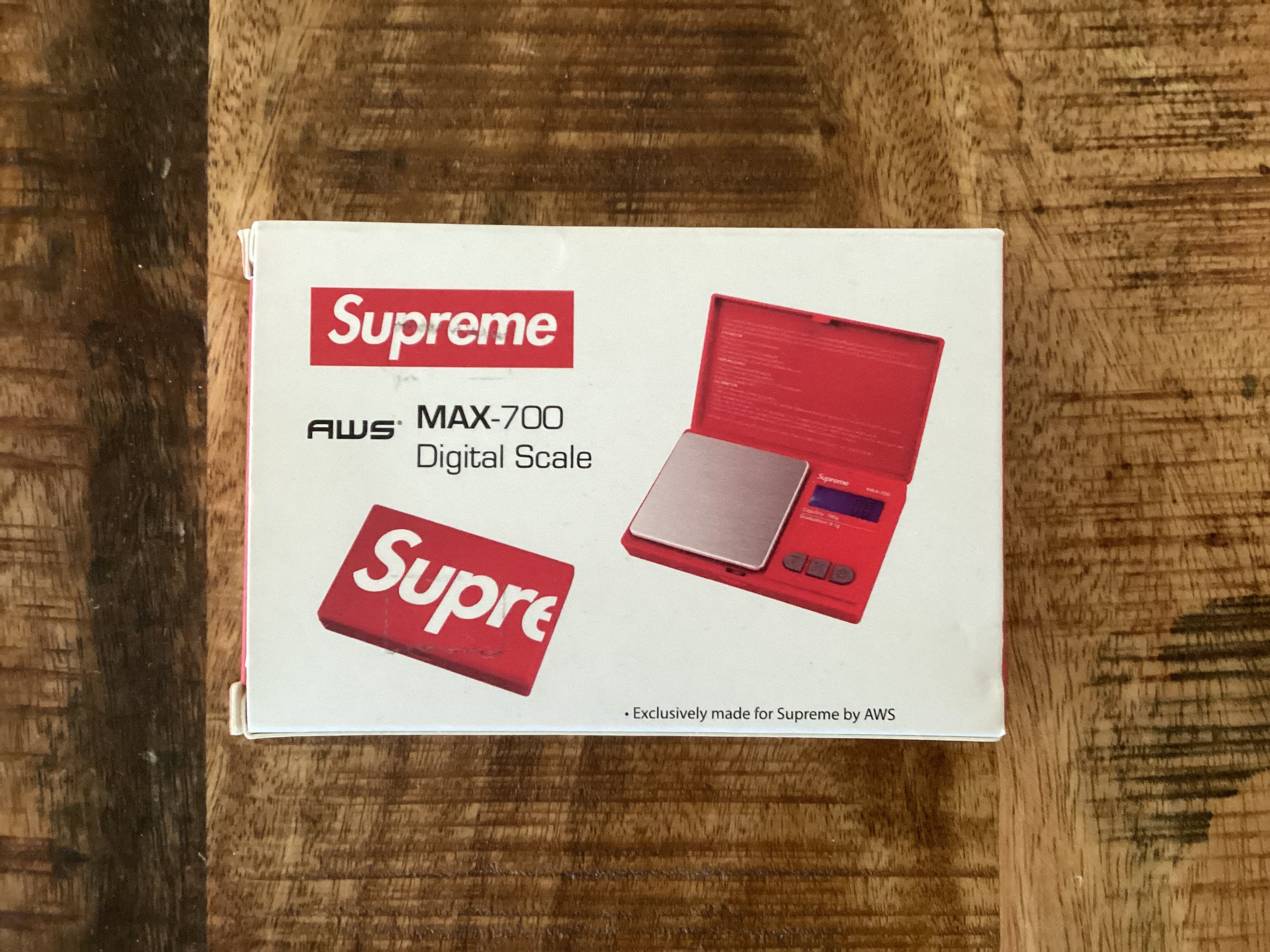 Supreme Supreme AWS MAX-700 Digital Scale Red Size ONE SIZE - 1 Thumbnail