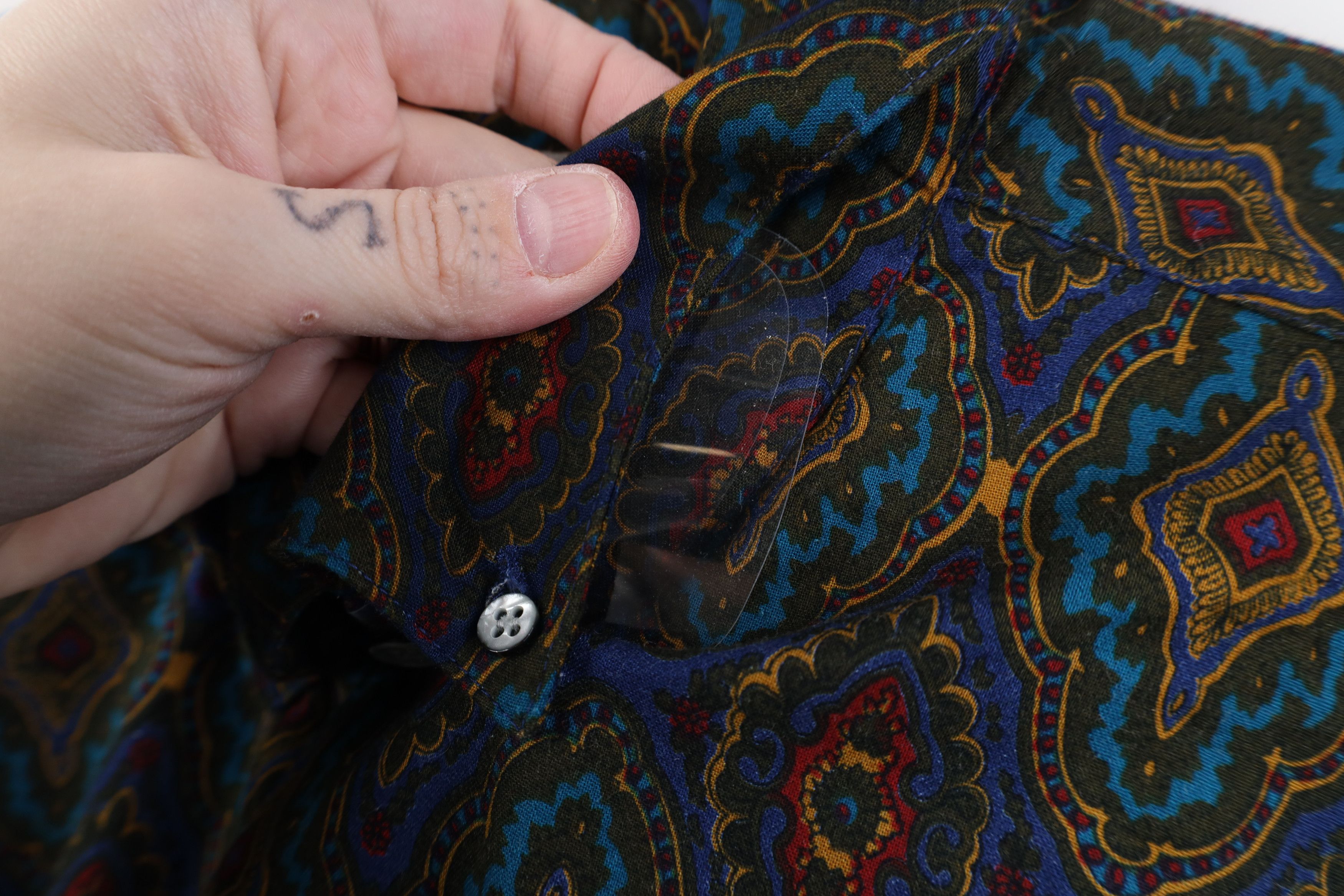 Vintage Deadstock Vintage 90s Streetwear Paisley Button Down Shirt Size US L / EU 52-54 / 3 - 10 Thumbnail