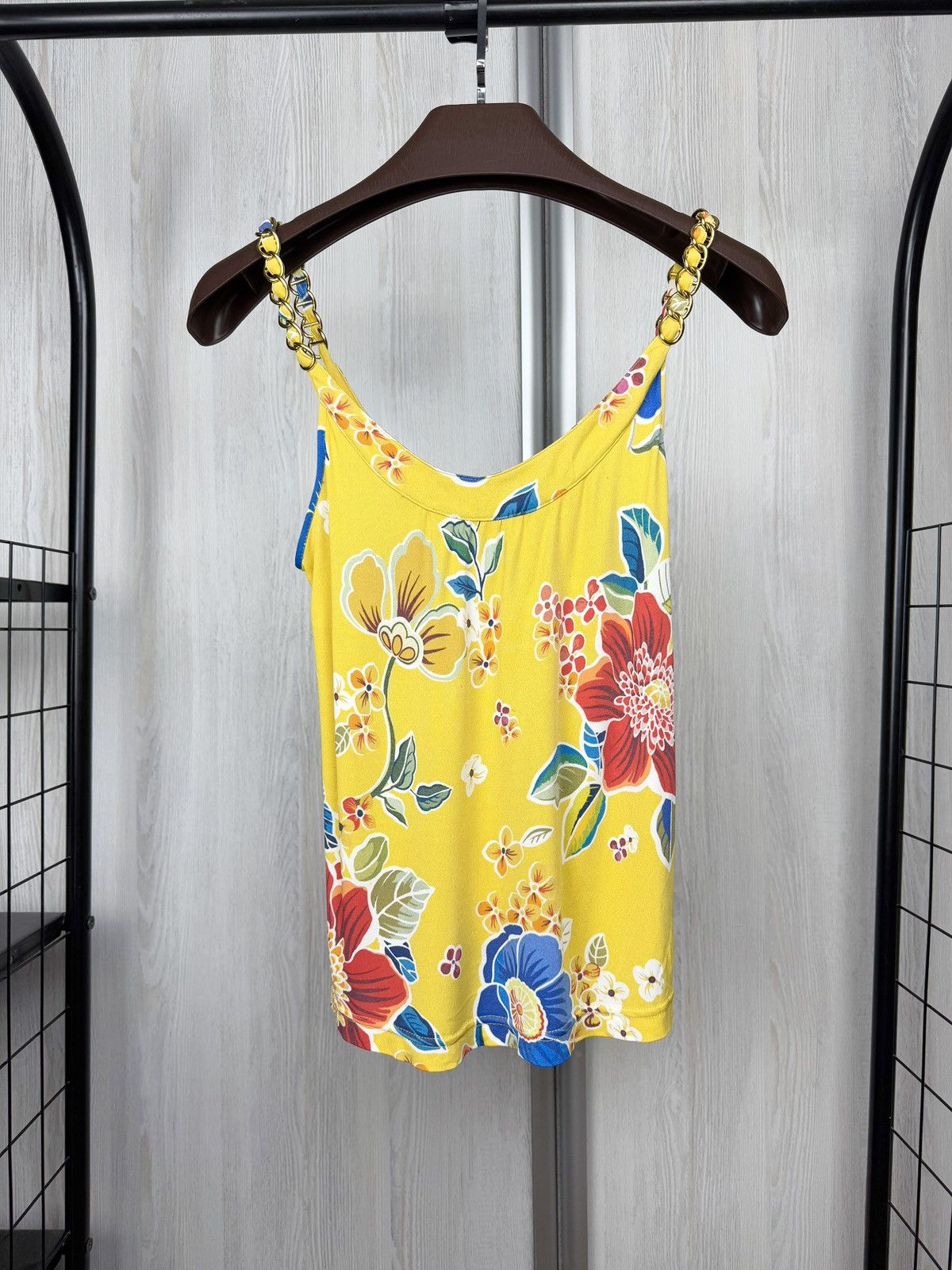 Dolce & Gabbana DOLCE & GABBANA Yellow Floral Top With Gold Chain Straps Y2k Size M / US 6-8 / IT 42-44 - 1 Thumbnail