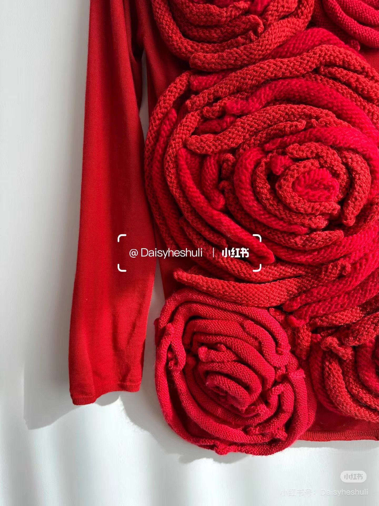 Comme des Garcons Comme des Garçons CDG Main Line Rose Floral Knit Sweater Ｑ24 Size S / US 4 / IT 40 - 2 Thumbnail