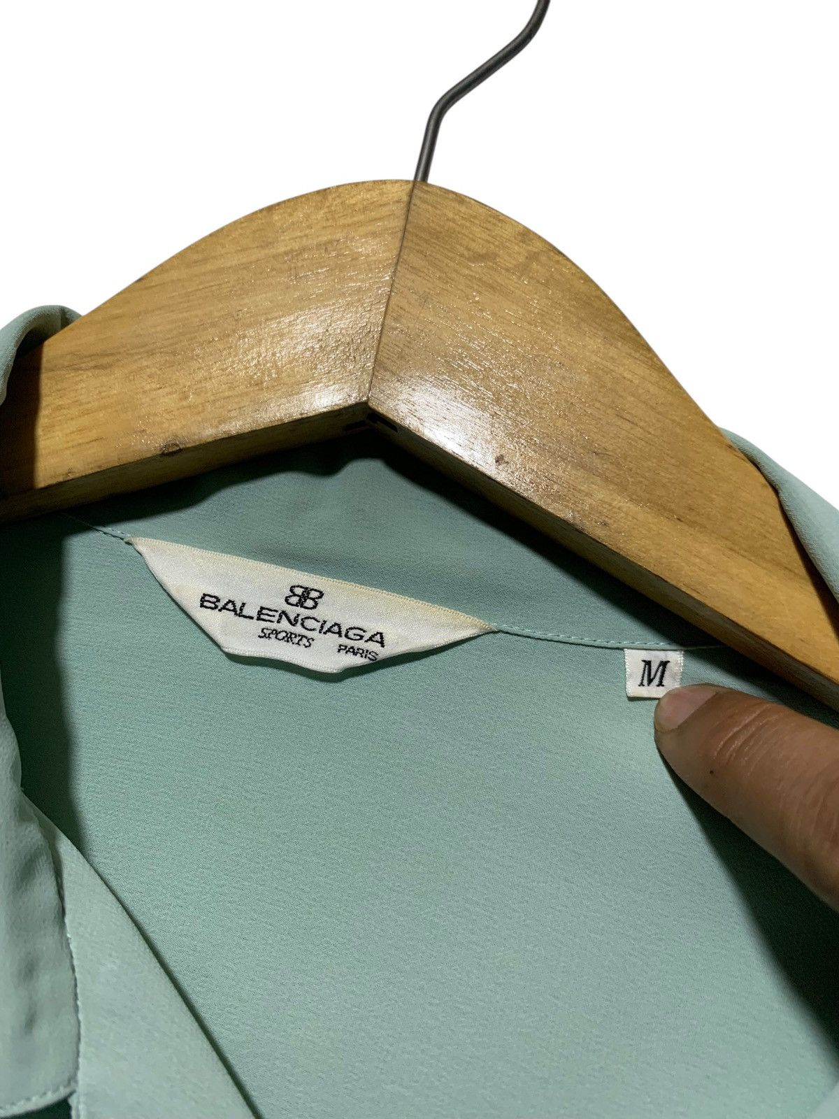 Balenciaga Vintage Balenciaga mesh sheer camp collar bowling shirt Size US M / EU 48-50 / 2 - 11 Thumbnail