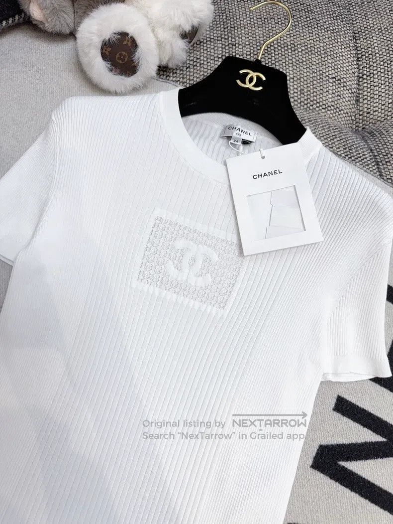 Other Chanel 25C early spring white embossed logo knitted short Size XXS / US 00 / IT 34 - 3 Thumbnail