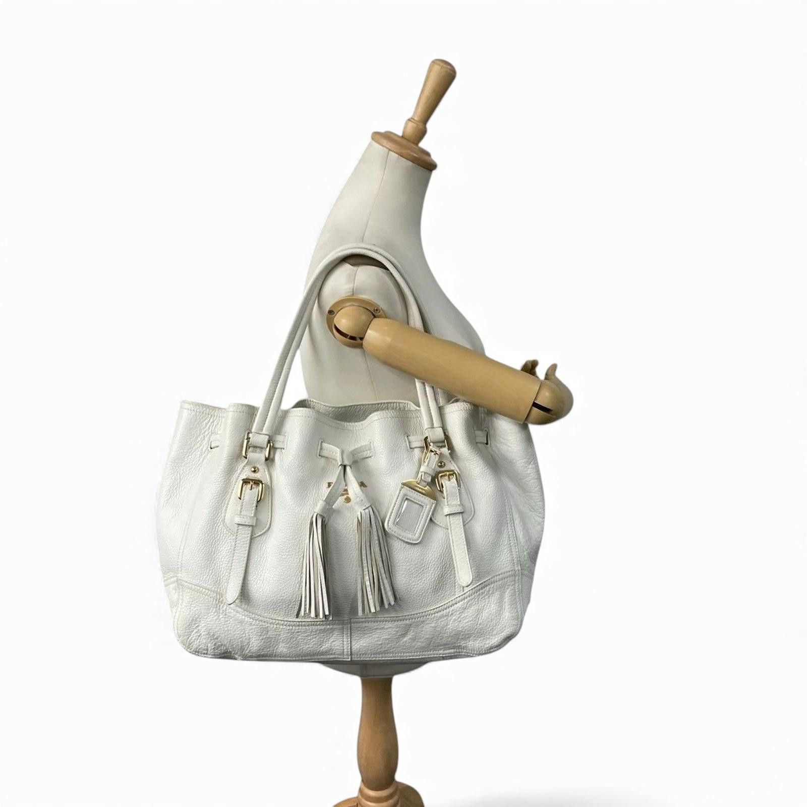 Prada Prada - White Leather Tote Bag Tassel Size ONE SIZE - 2 Thumbnail