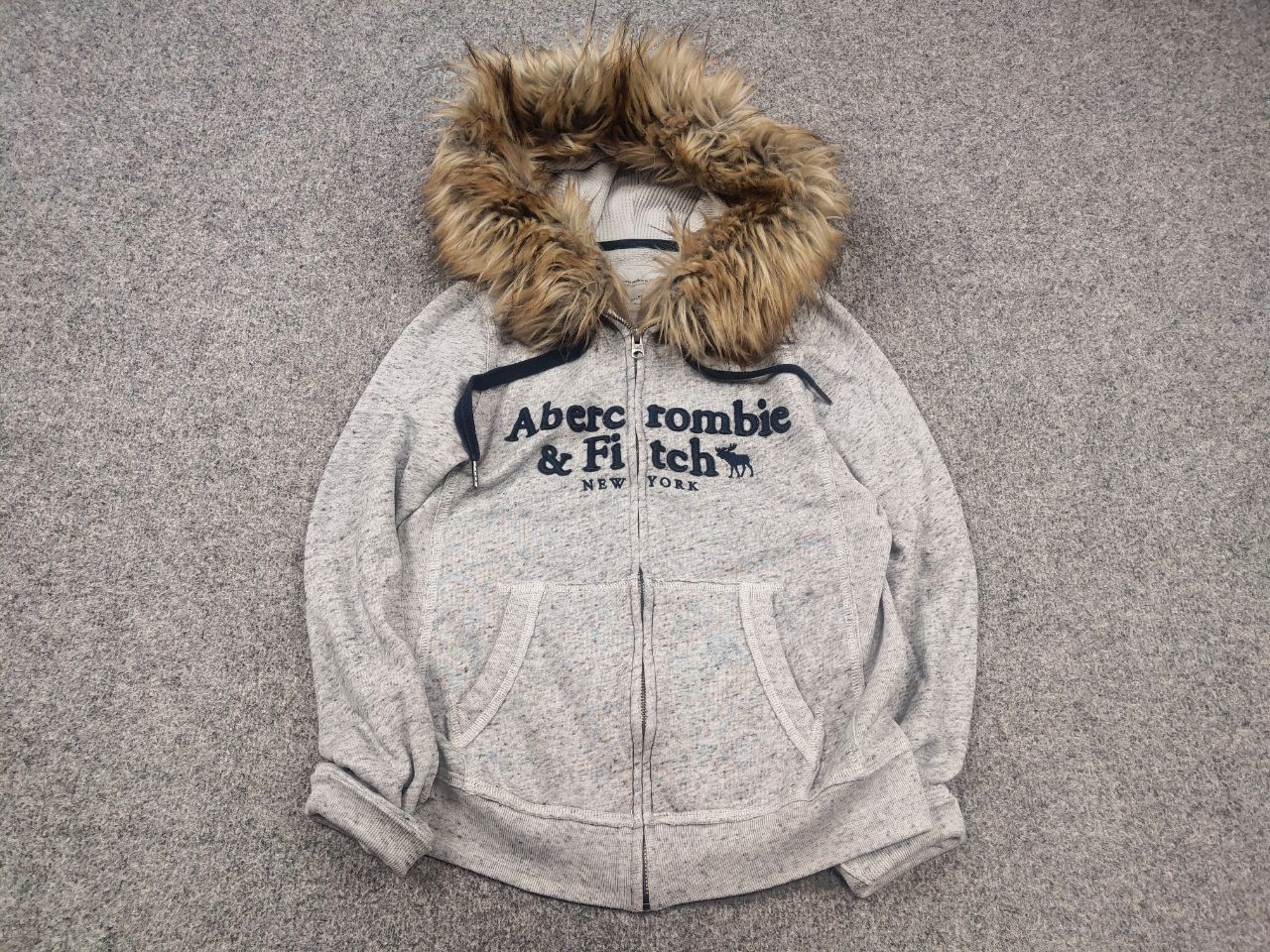 Abercrombie & Fitch Abercrombie Vintage Y2K crazy fur zip Hoodie if six was nine Size XS / US 0-2 / IT 36-38 - 2 Thumbnail